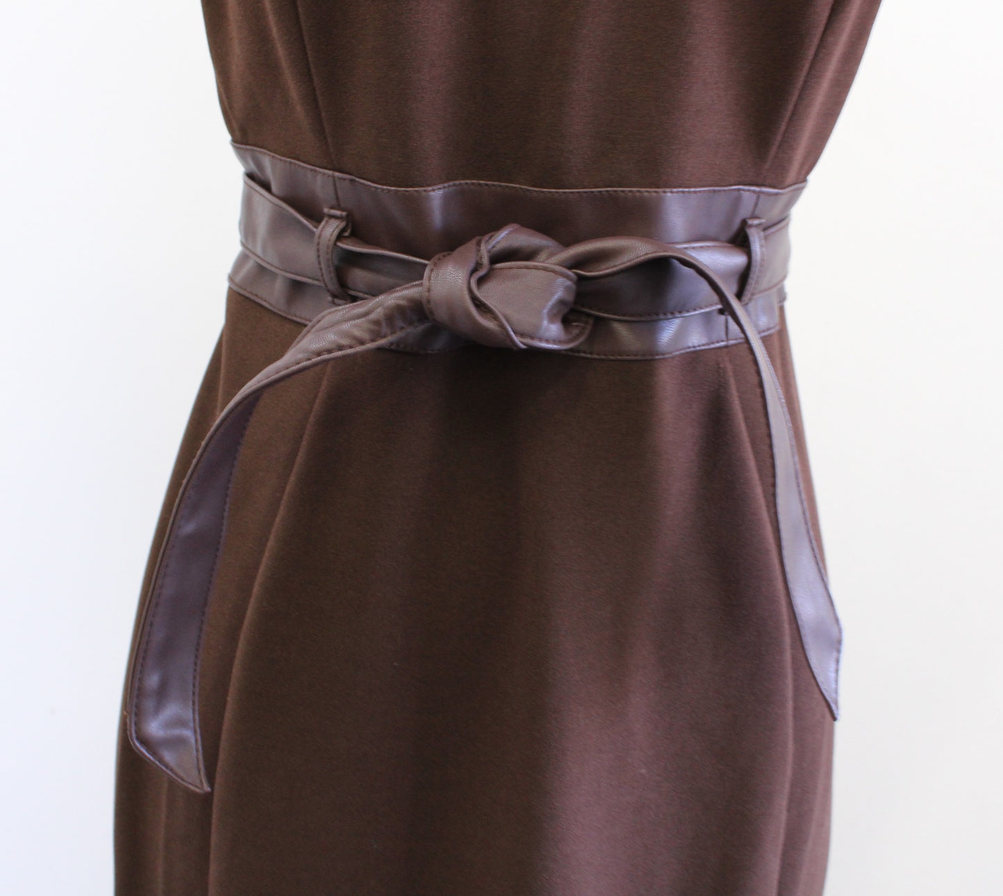 Calvin Klein Brown Short Sleeve Faux Leather Tie Waist Sheath Dress Sz 4 Career