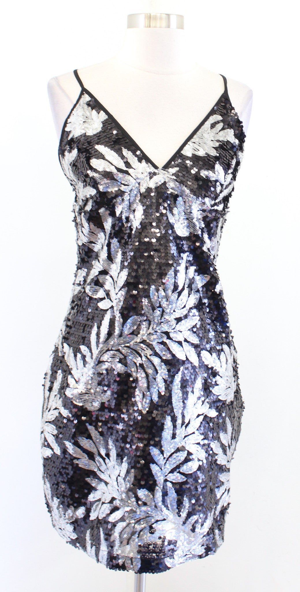NWT Walter Baker Black Silver Floral Sequin Fantasy Luella Dress Party Size 8