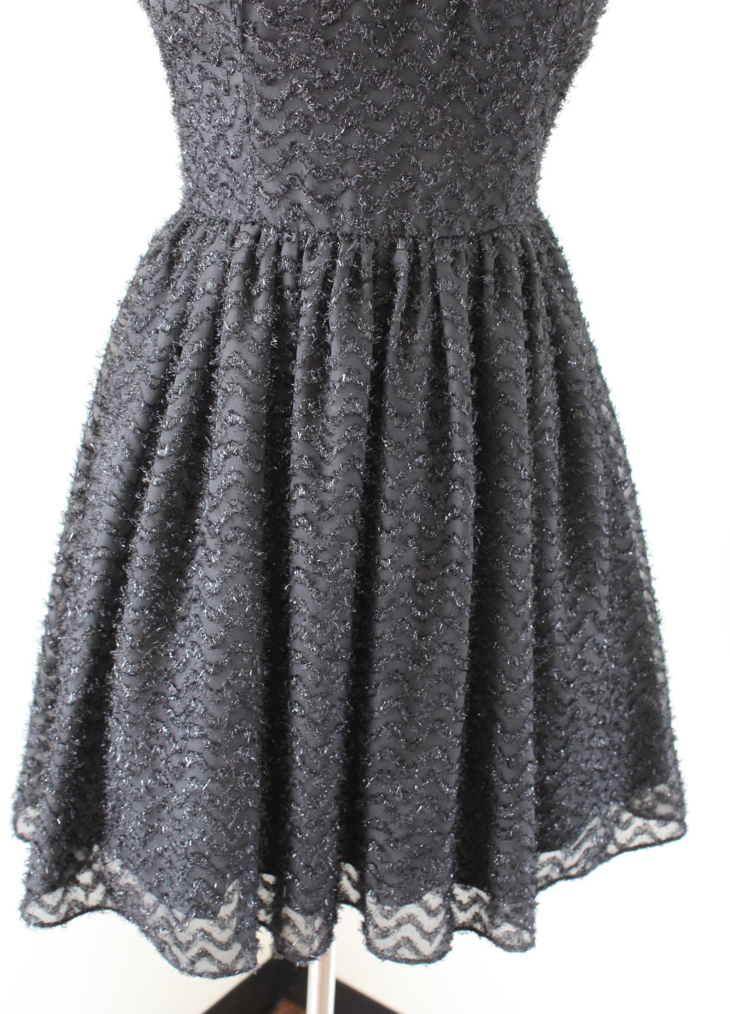 Aidan Mattox Black Metallic Chevron Striped Fit and Flare Cocktail Party Dress 0