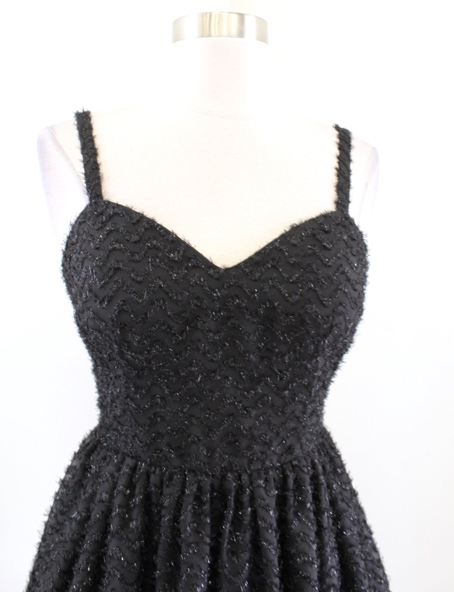 Aidan Mattox Black Metallic Chevron Striped Fit and Flare Cocktail Party Dress 0