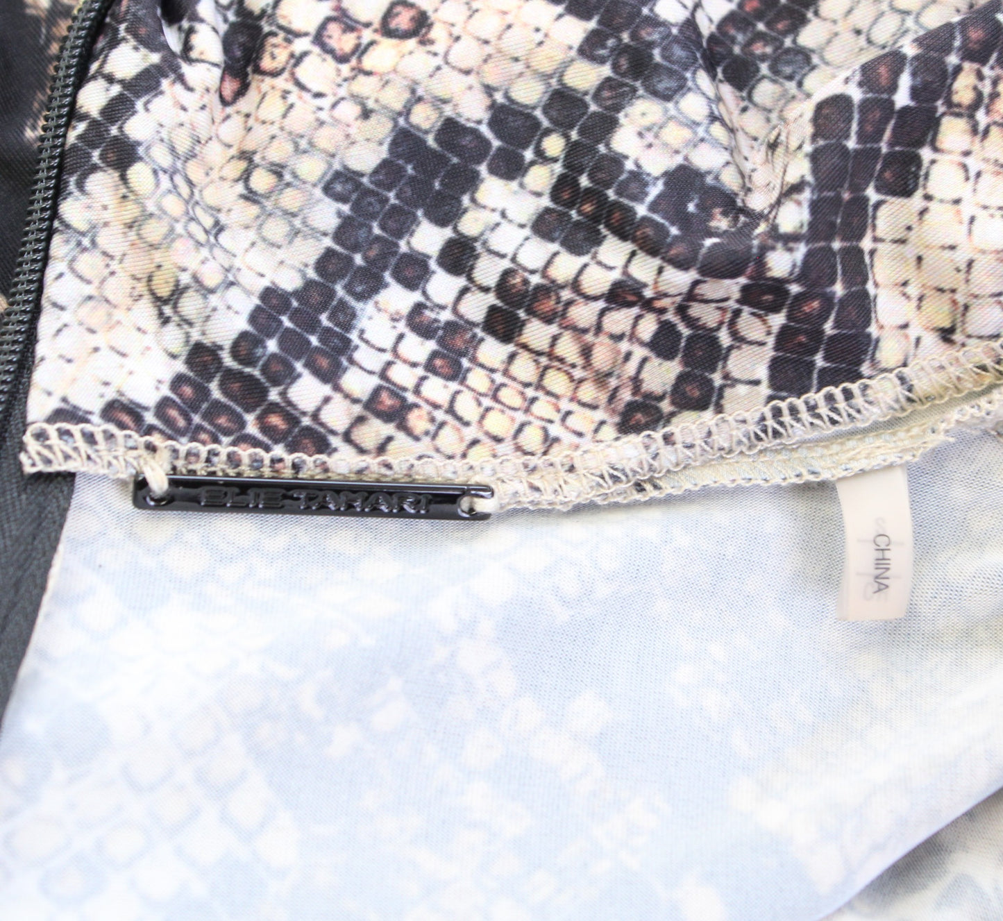 Elie Tahari Snakeskin Print Ruched Faux Wrap Collar Jersey Top Blouse Brown Sz S Long Sleeve