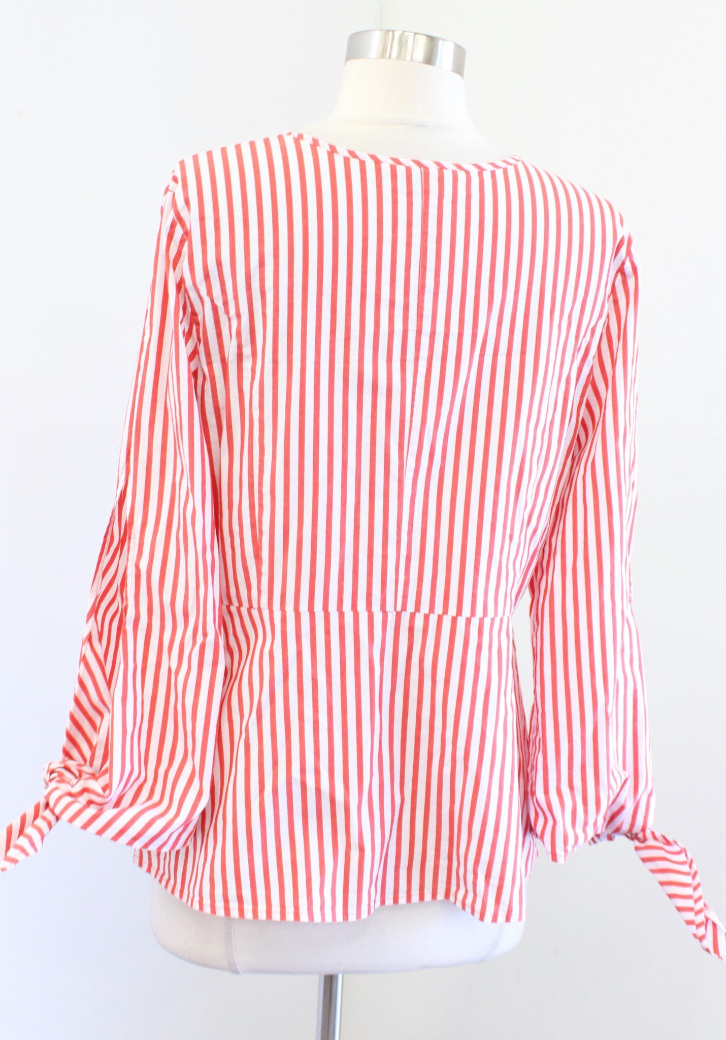 J Crew x Universal Standard Striped Poplin Tie Sleeve Blouse Top Size S V Neck