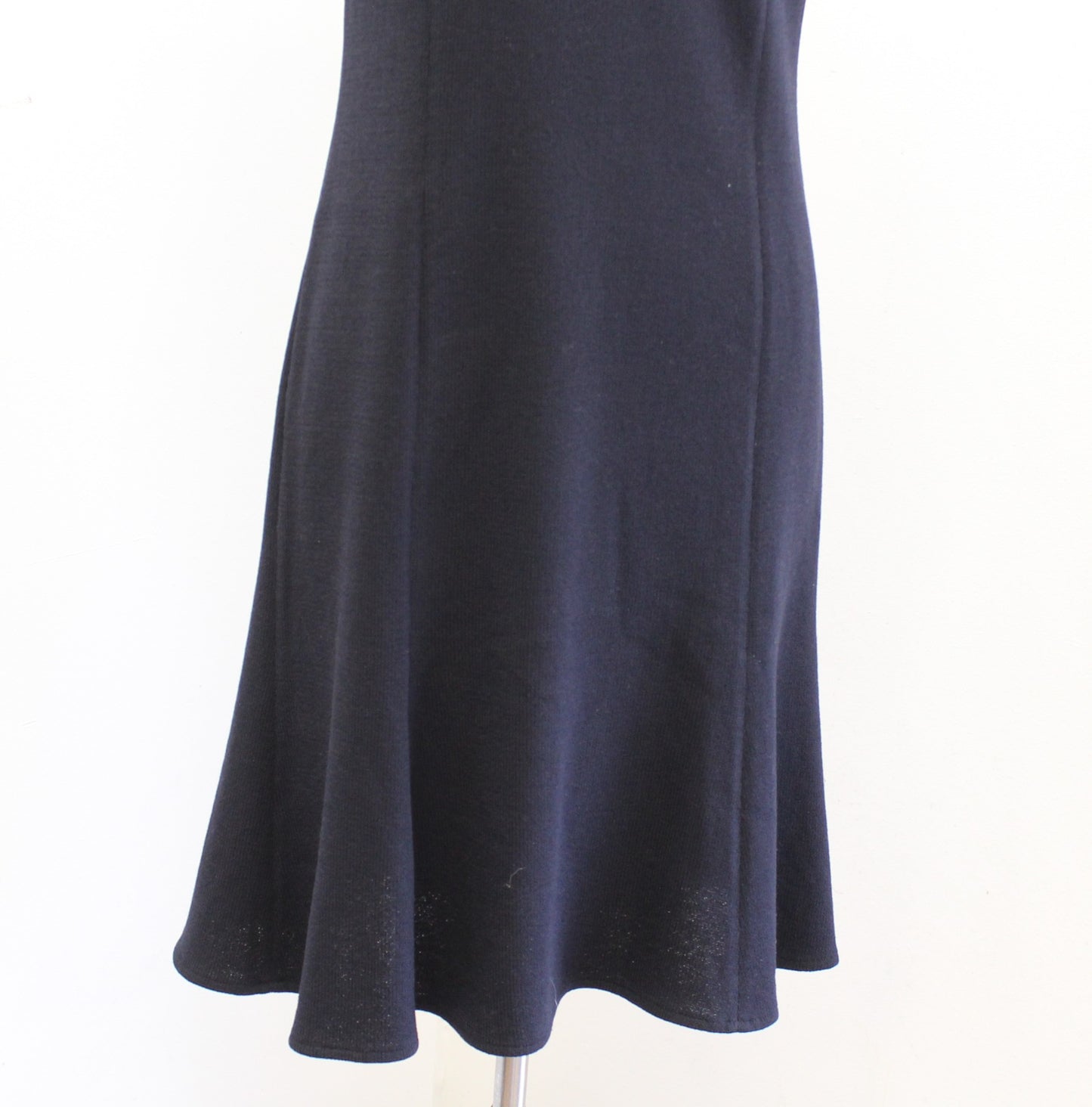 St John Collection Solid Satana Knit V Neck Flounce Hem Dress Size 4 Sleeveless