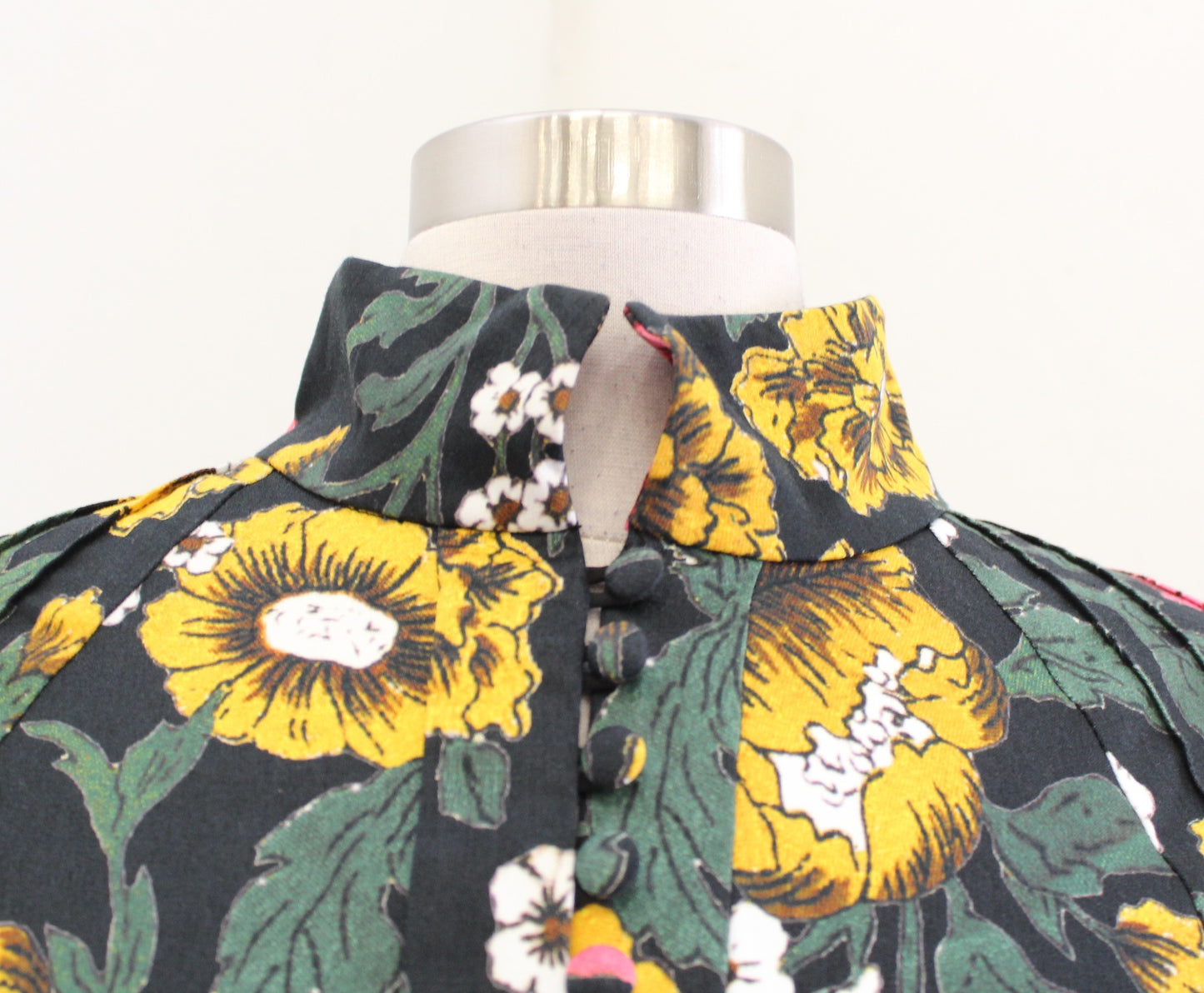 C/Meo Collective Another Lover Black Floral Collared Mini Dress Size S Pleated