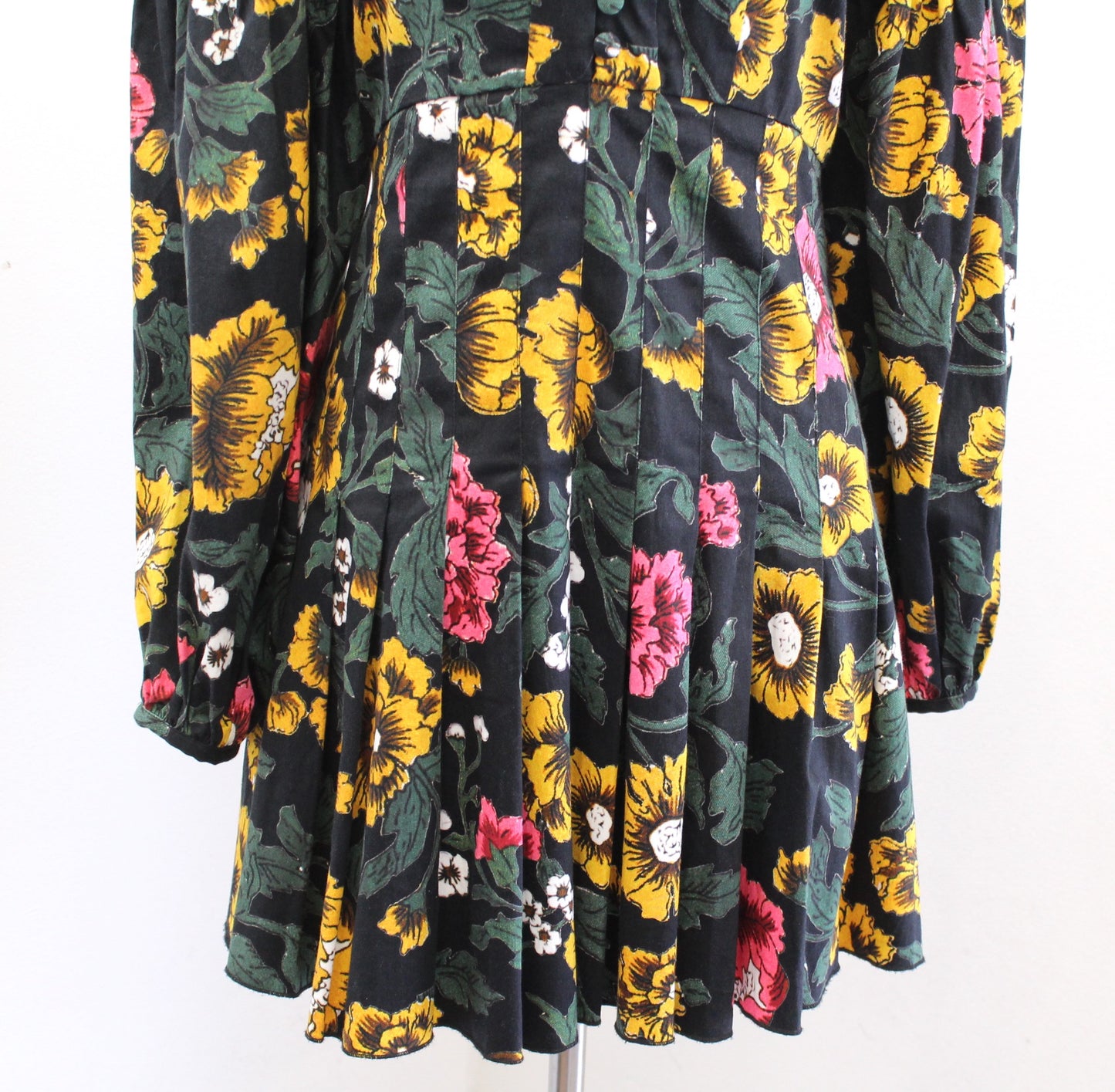 C/Meo Collective Another Lover Black Floral Collared Mini Dress Size S Pleated