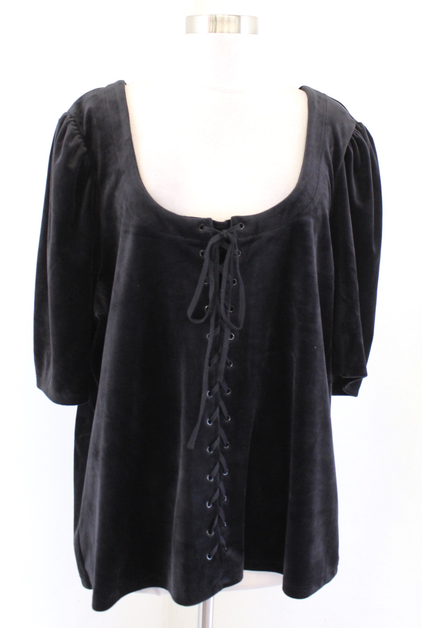 NWT Torrid x Betsey Johnson Black Soft Velvet Puff Sleeve Corset Top Blouse 4 4X