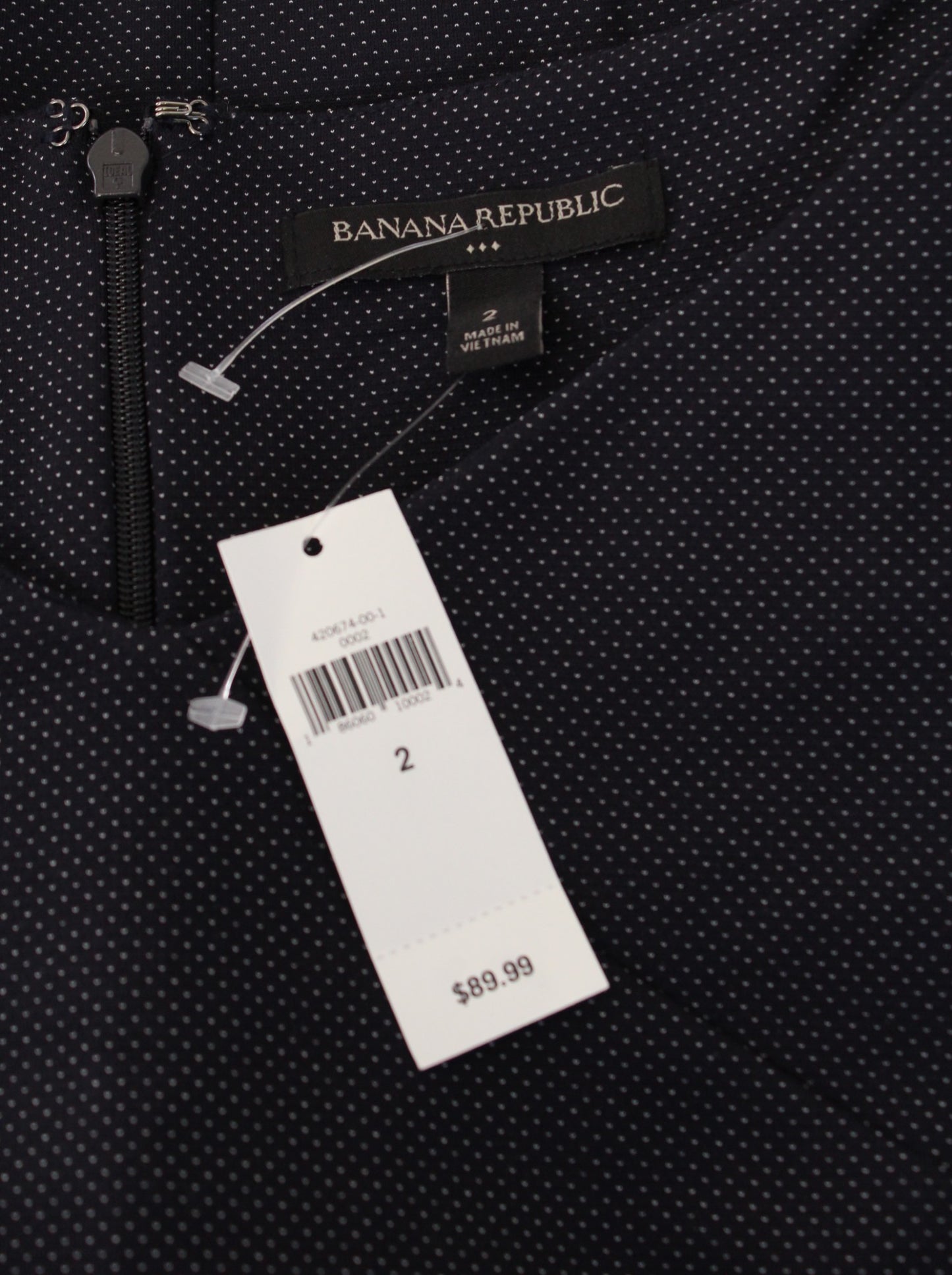 NWT Banana Republic Womens Navy Blue White Micro Dot V Neck Sheath Dress Size 2