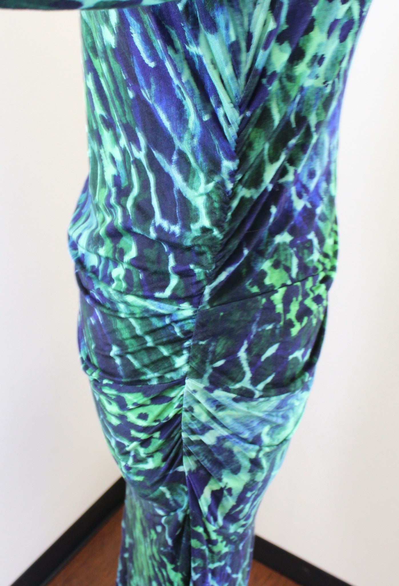 Soft Surroundings Blue Green Abstract Animal Print Knit Ruched Midi Dress Size S