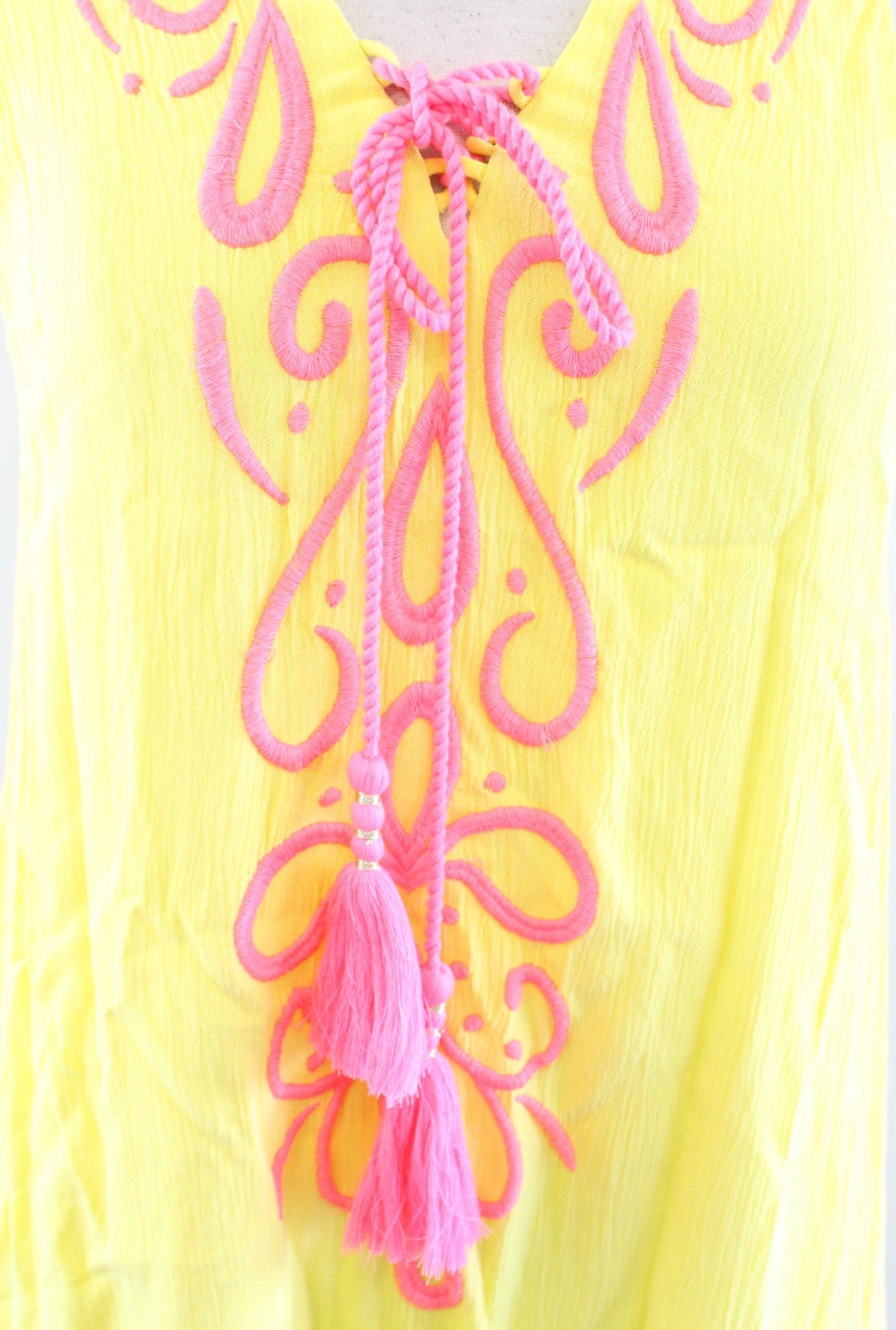 Lilly Pulitzer Bethany Sweet Tarty Embroidered Tassel Shift Dress XS Yellow Pink