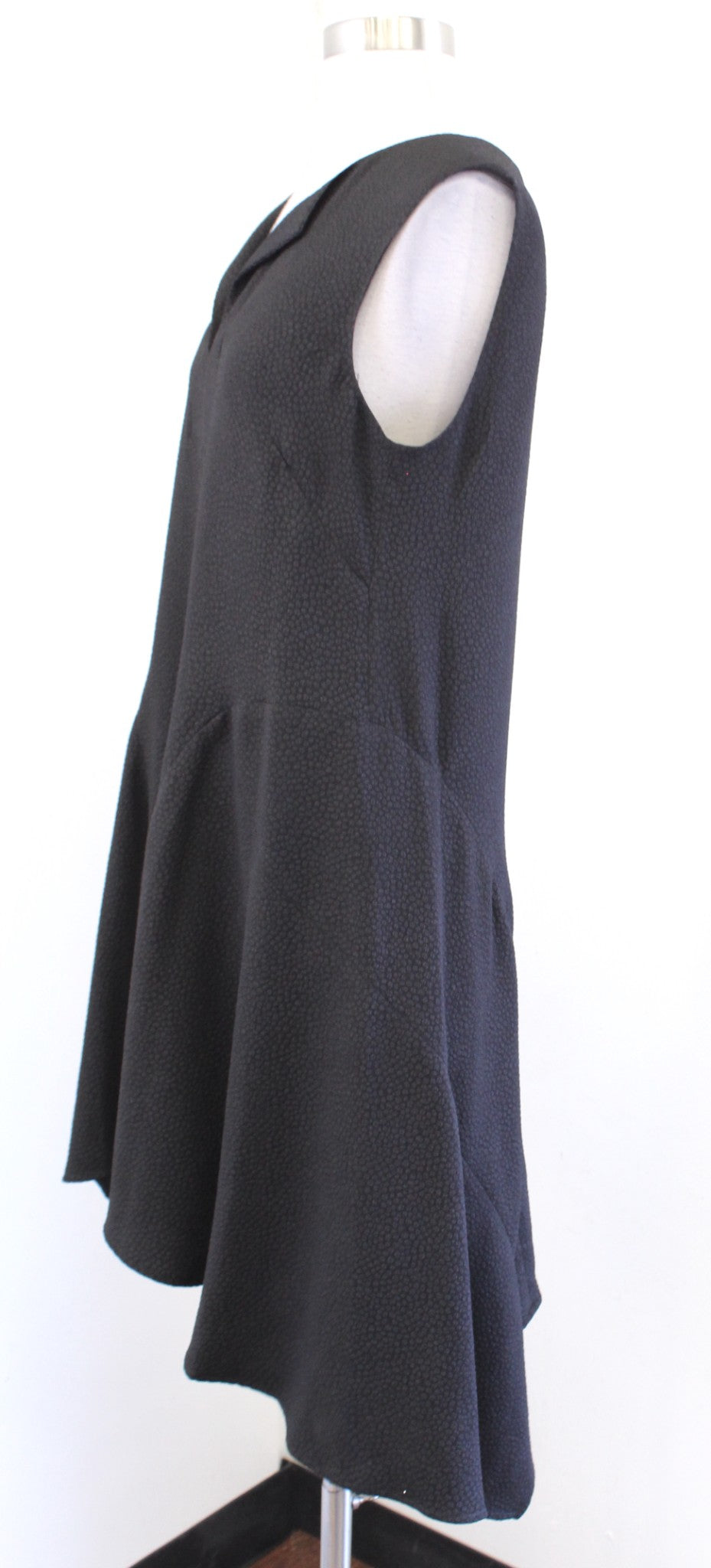 BCBG Max Azria Bette Black Textured Asymmetrical Hem Shift Dress Size S Crepe