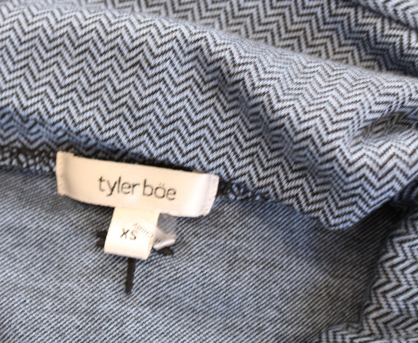 Tyler Boe Womens Blue Chevron Print Knit Cowl Neck Shift Dress Size XS