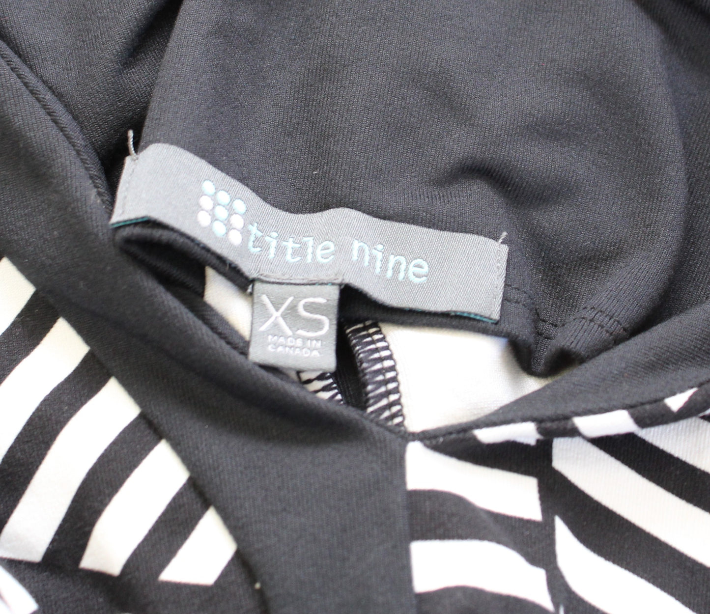 Title Nine Black White Geometric Stripe Hillary Dream Athletic Dress Size XS