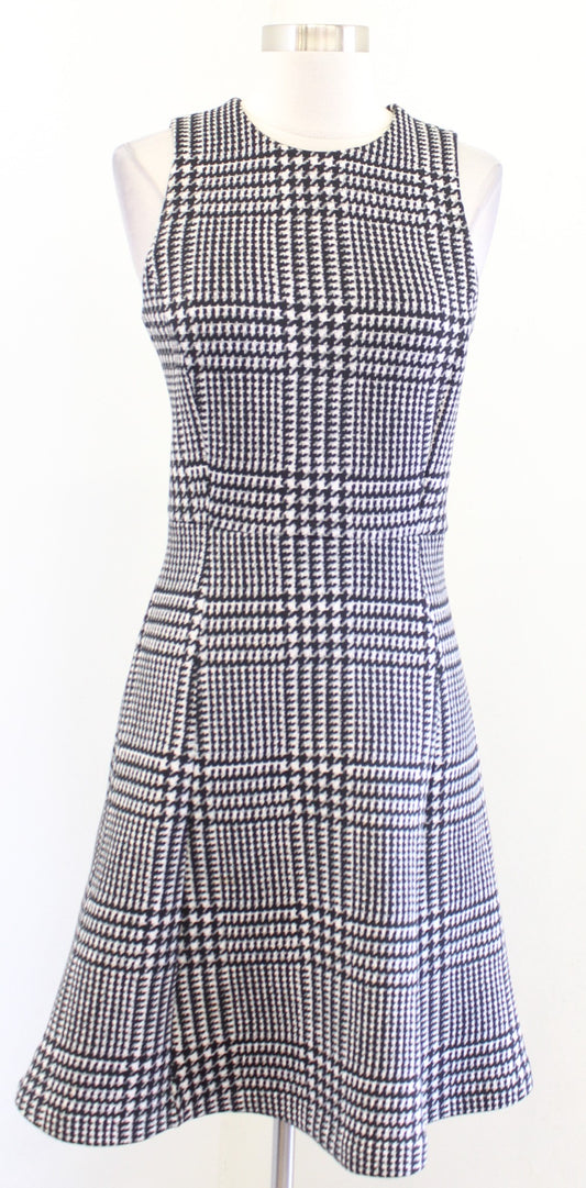 J McLaughlin Black Houndstooth Print Scuba Fit and Flare Dress Sz XS Sleeveless