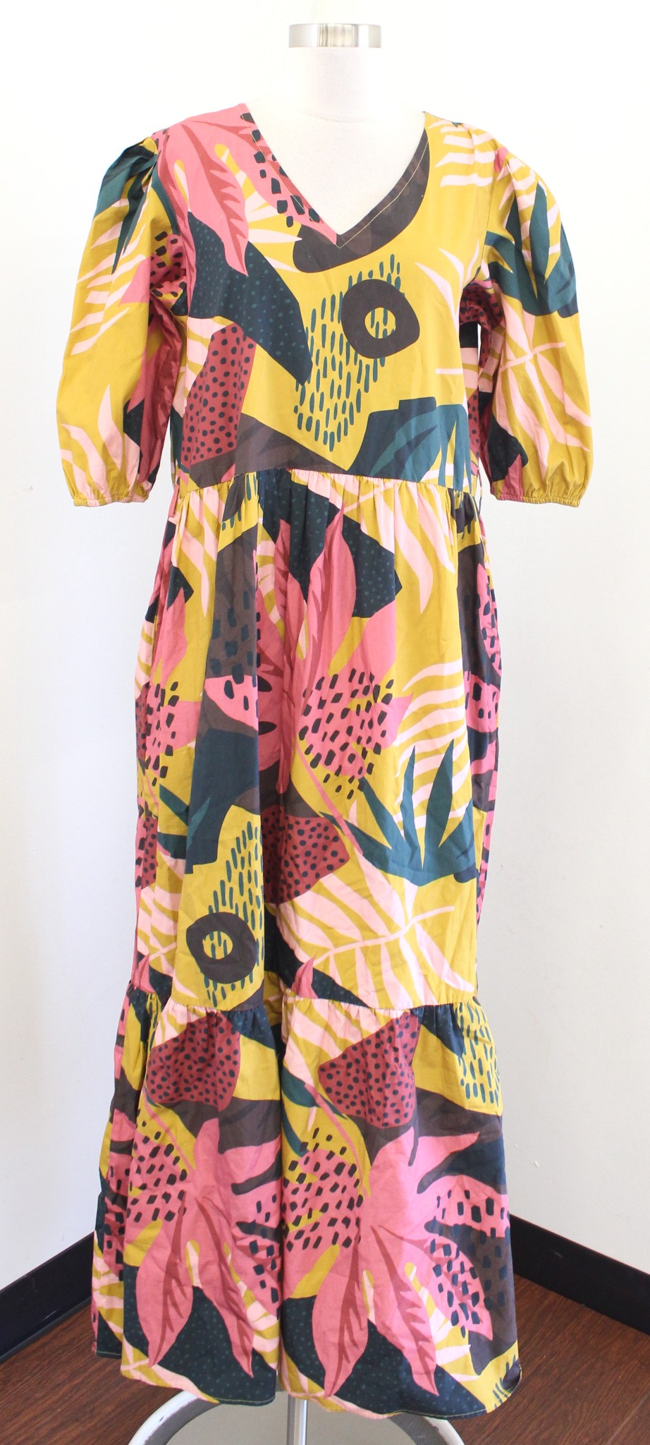 Maude Vivante Bold Floral Print Tiered V Neck Maxi Dress Size XL Yellow Pink