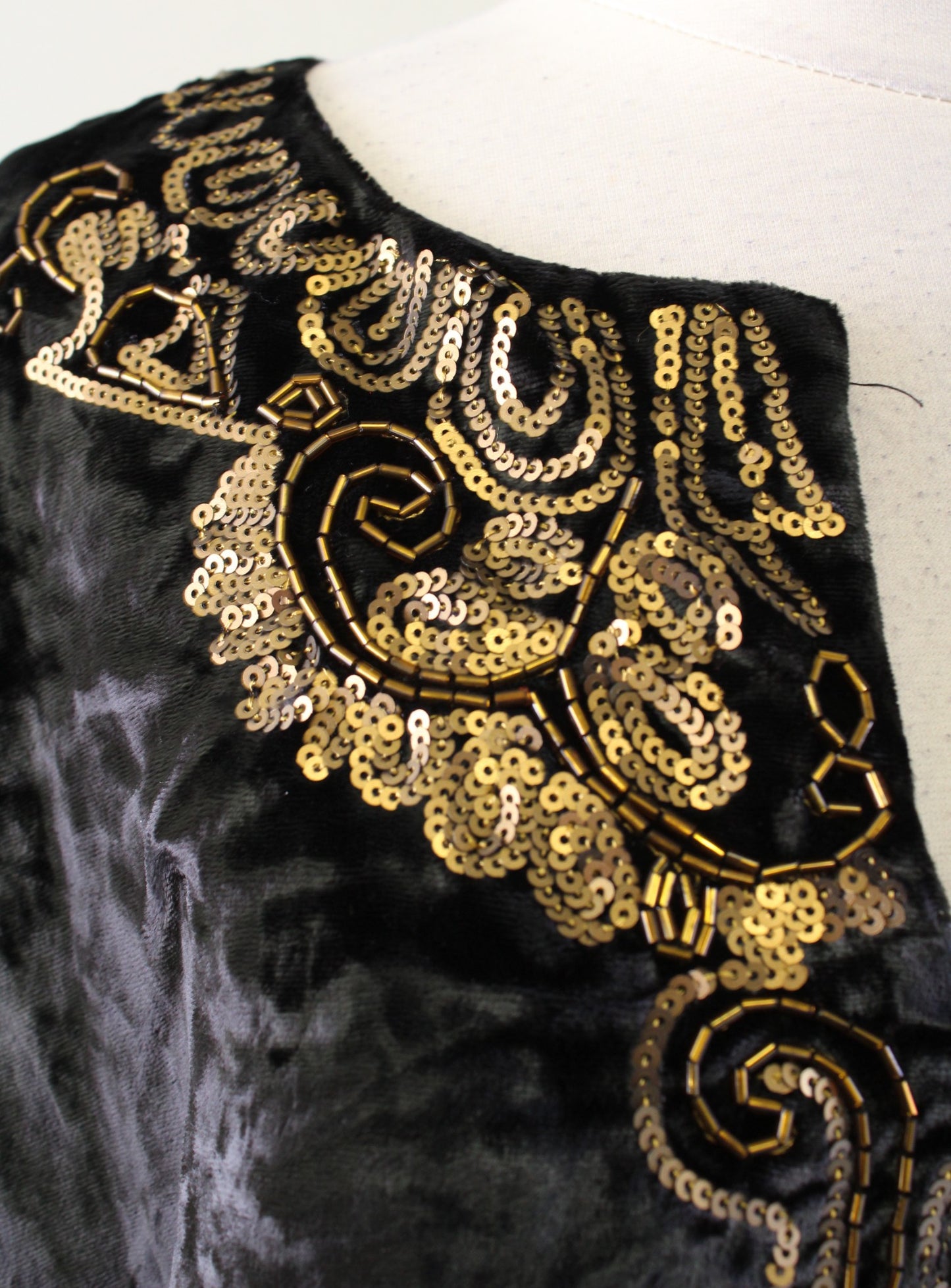 Soft Surroundings Black Crushed Velvet Gold Sequin Tunic Top Blouse Size 3X