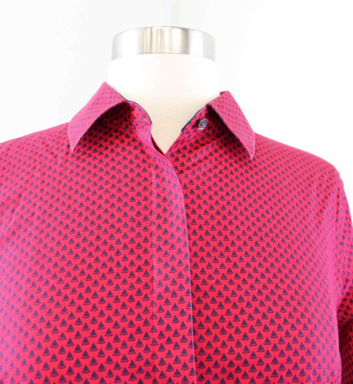 NWT Talbots Red Navy Blue Boat Geometric Print Button Front Shirt Blouse Size 2