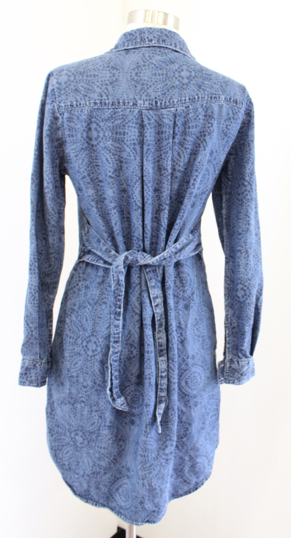 Cloth and Stone Anthropologie Medallion Print Chambray Tie Waist Shirt Dress XS