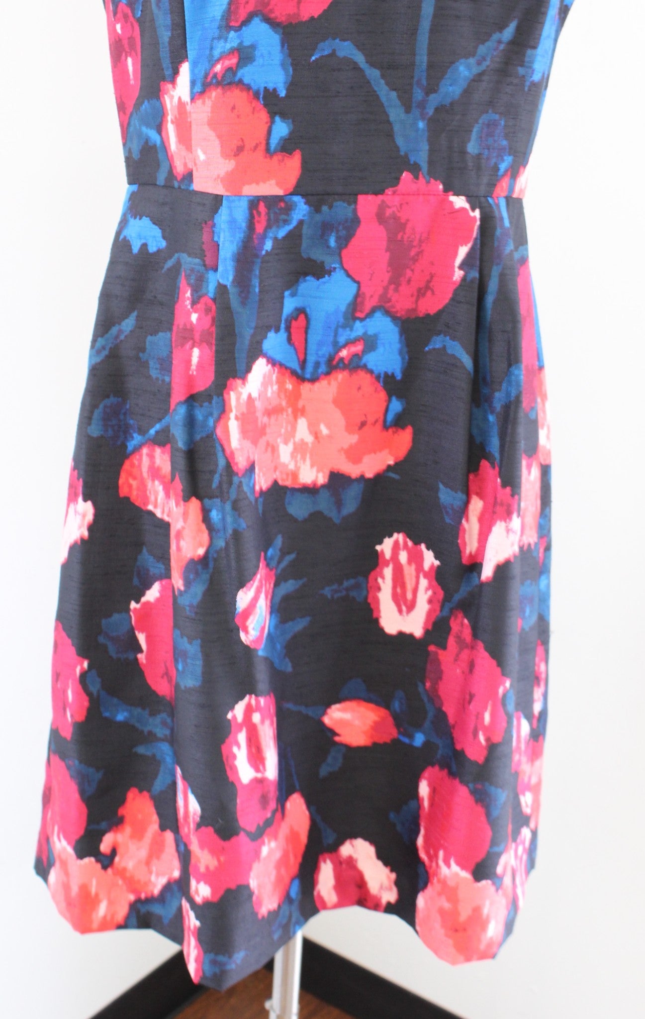 Ivanka Trump Black Floral Print Textured A Line Flare Dress Size 8 Blue Red