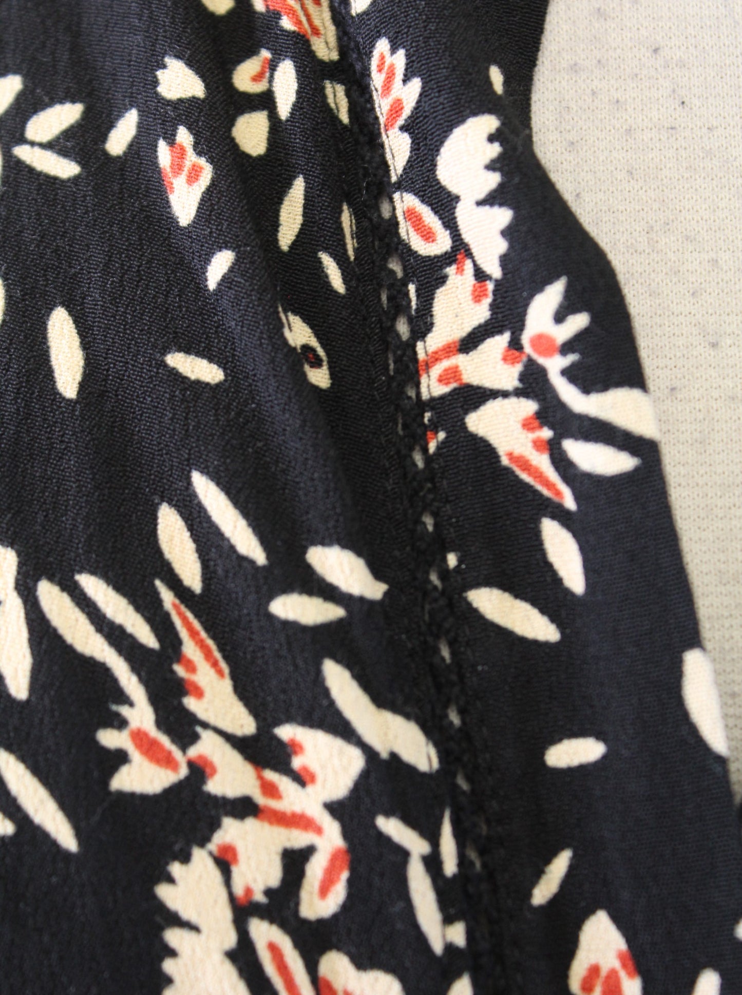 BA&SH Black Venus Print Button Front V Neck Floral Top Blouse Size S Eyelet trim