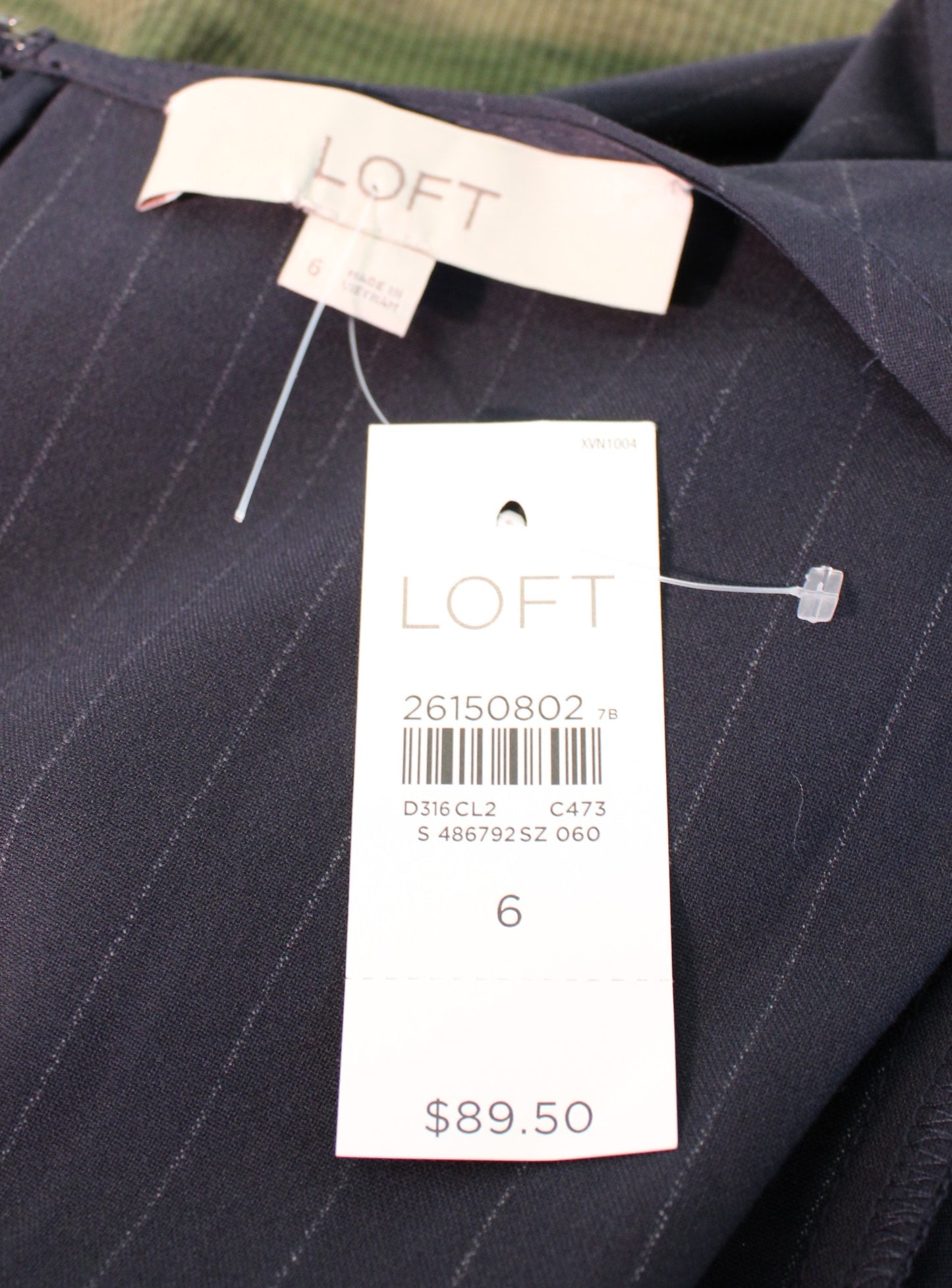 NWT Ann Taylor Loft Navy Blue Pinstripe Short Tulip Sleeve Sheath Dress Size 6