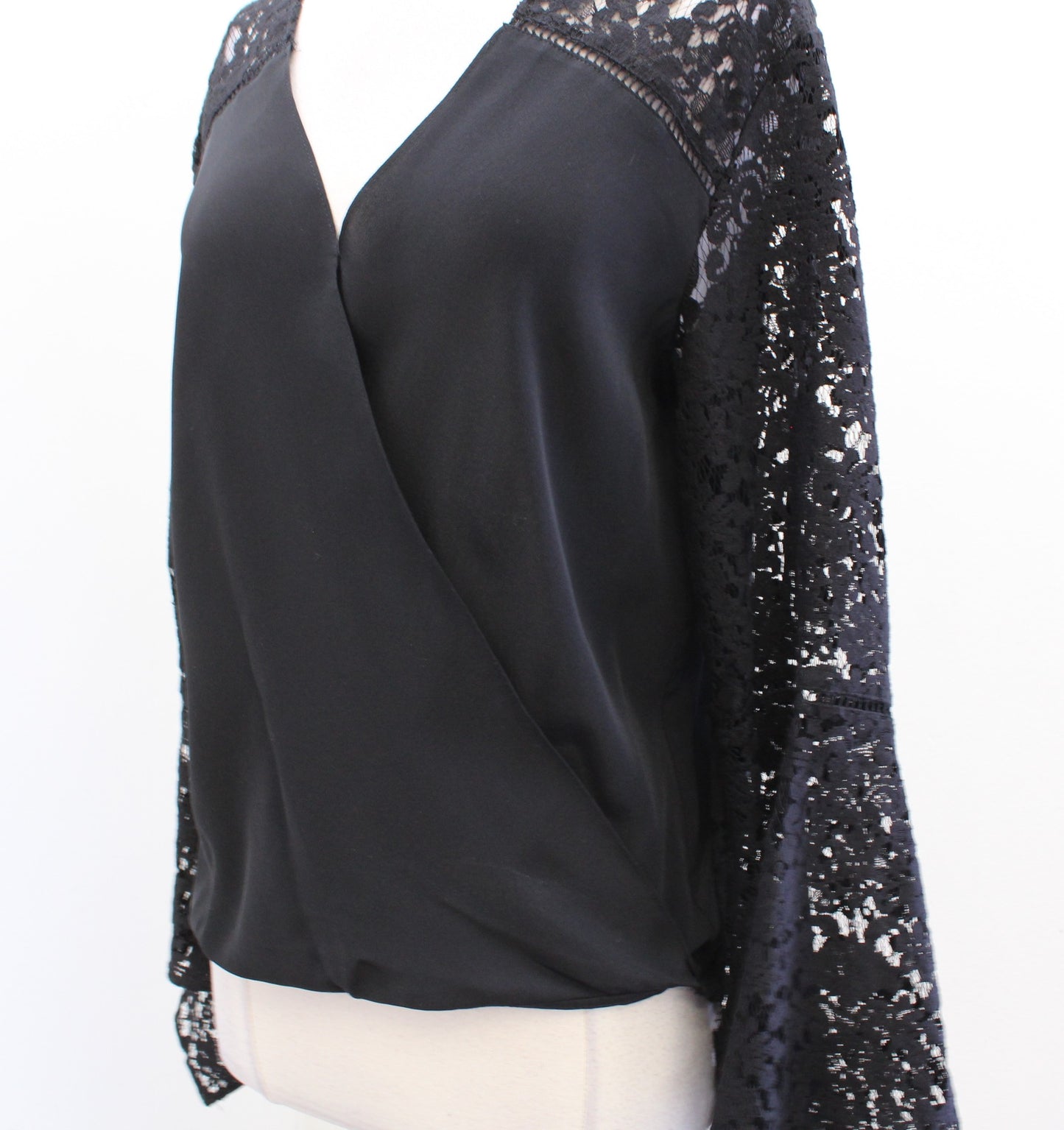 Bailey 44 Anthropologie Black Silk Surplice Lace Bell Sleeve Top Blouse M V Neck Long sleeve