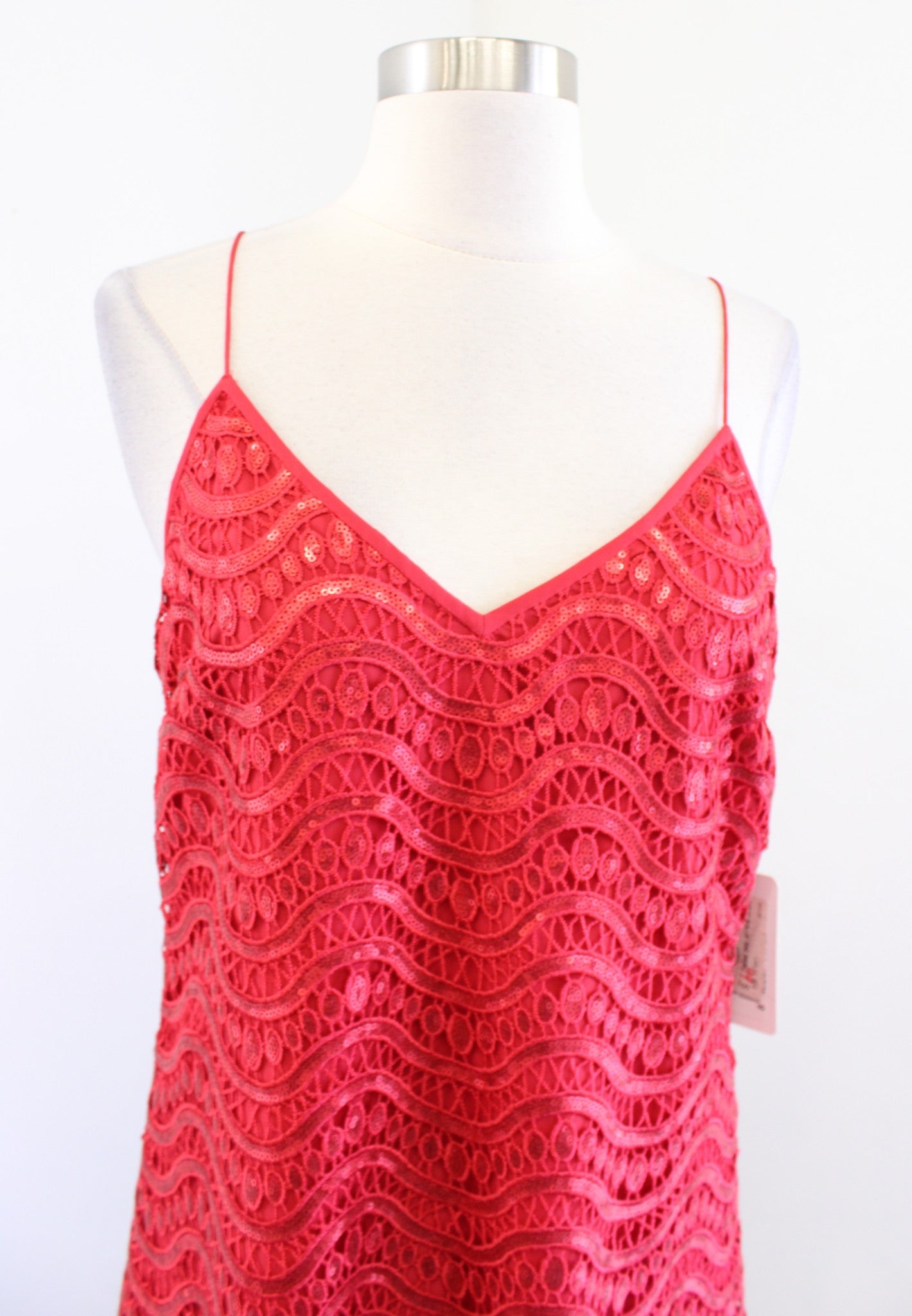 NWT Saylor Carley Red Sequin Scalloped Trim Mini Slip Dress Size S Party