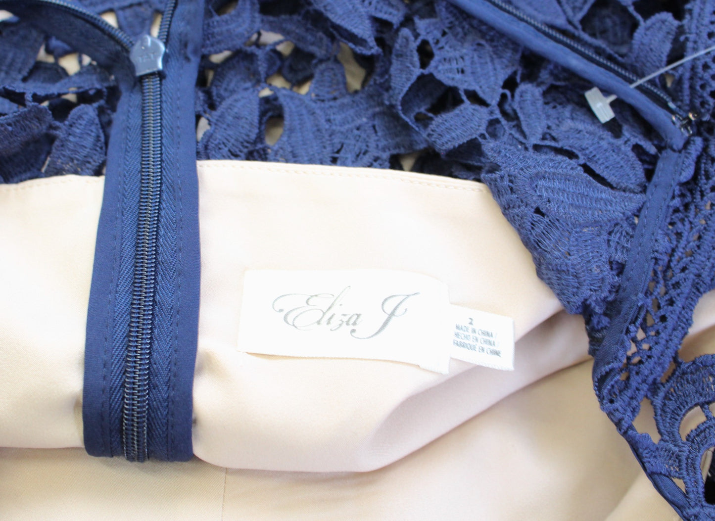 Eliza J Womens Navy Blue Crochet Lace Overlay Sheath Dress Size 2 Cocktail Party