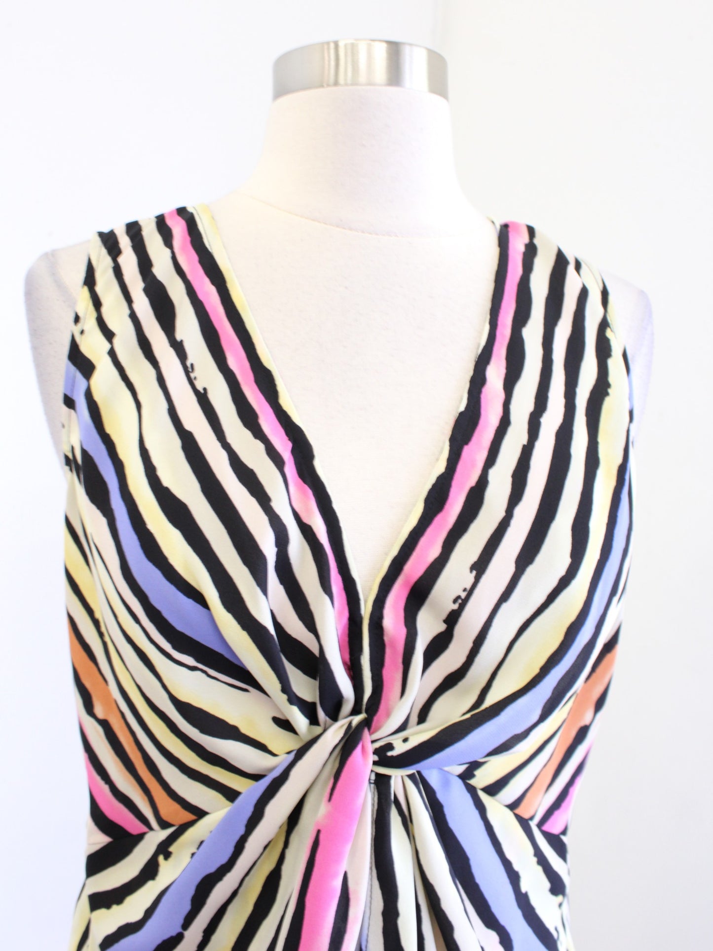 BCBG Max Azria Rainbow Striped Twist Front Tank Top Blouse Size S V Neck Yellow