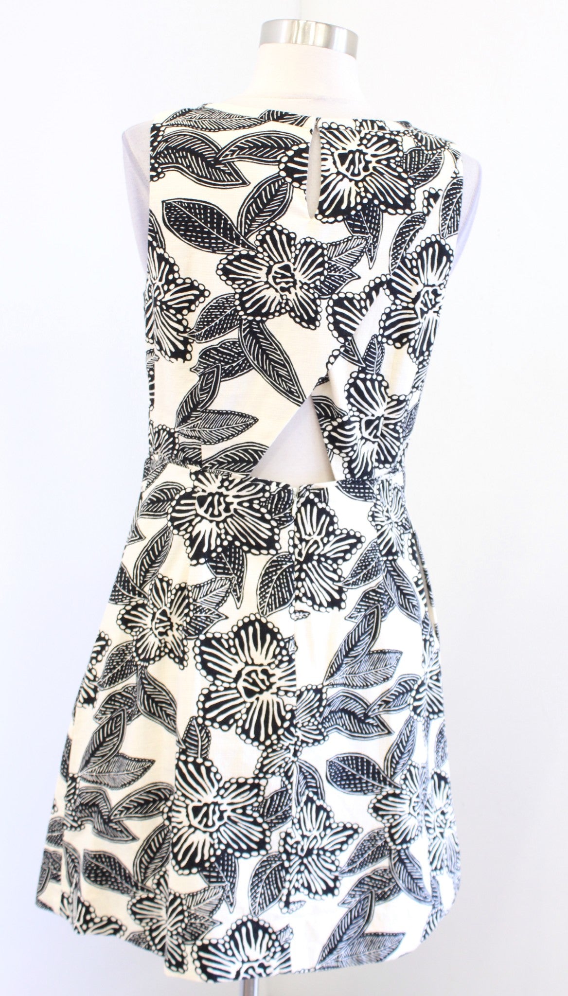 J Crew Cream Beige Black Polynesian Floral Print A Line Cutout Back Dress Size 4