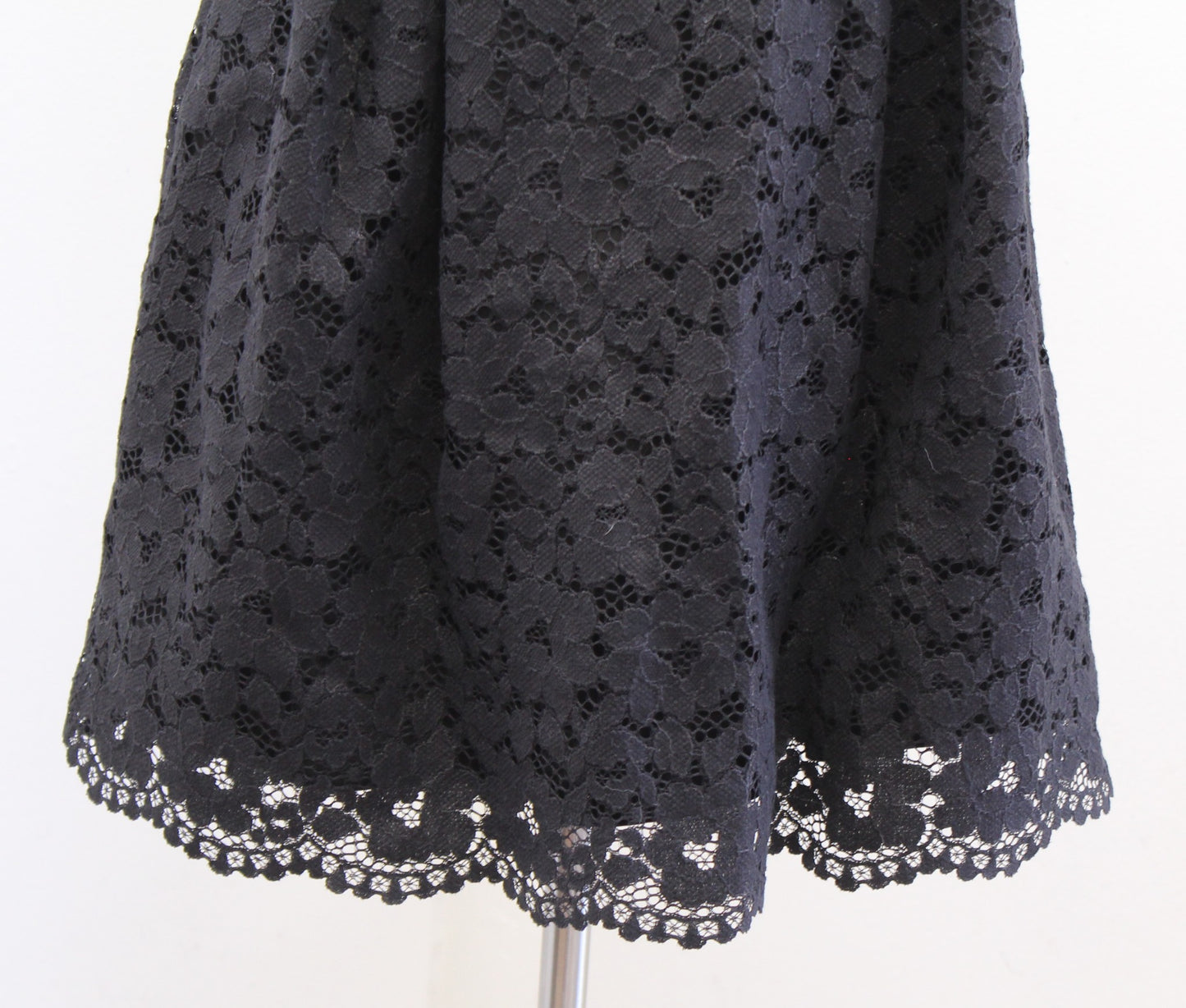 Lilly Pulitzer Marielle Black Strapless Fit and Flare Race for this Lace Dress 4