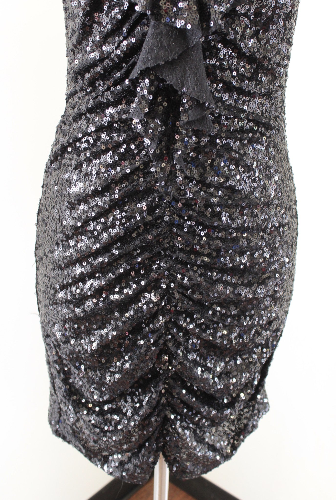 NWT $330 Badgley Mischka Mark James Black Sequin Ruched Ruffle Party Dress Sz L