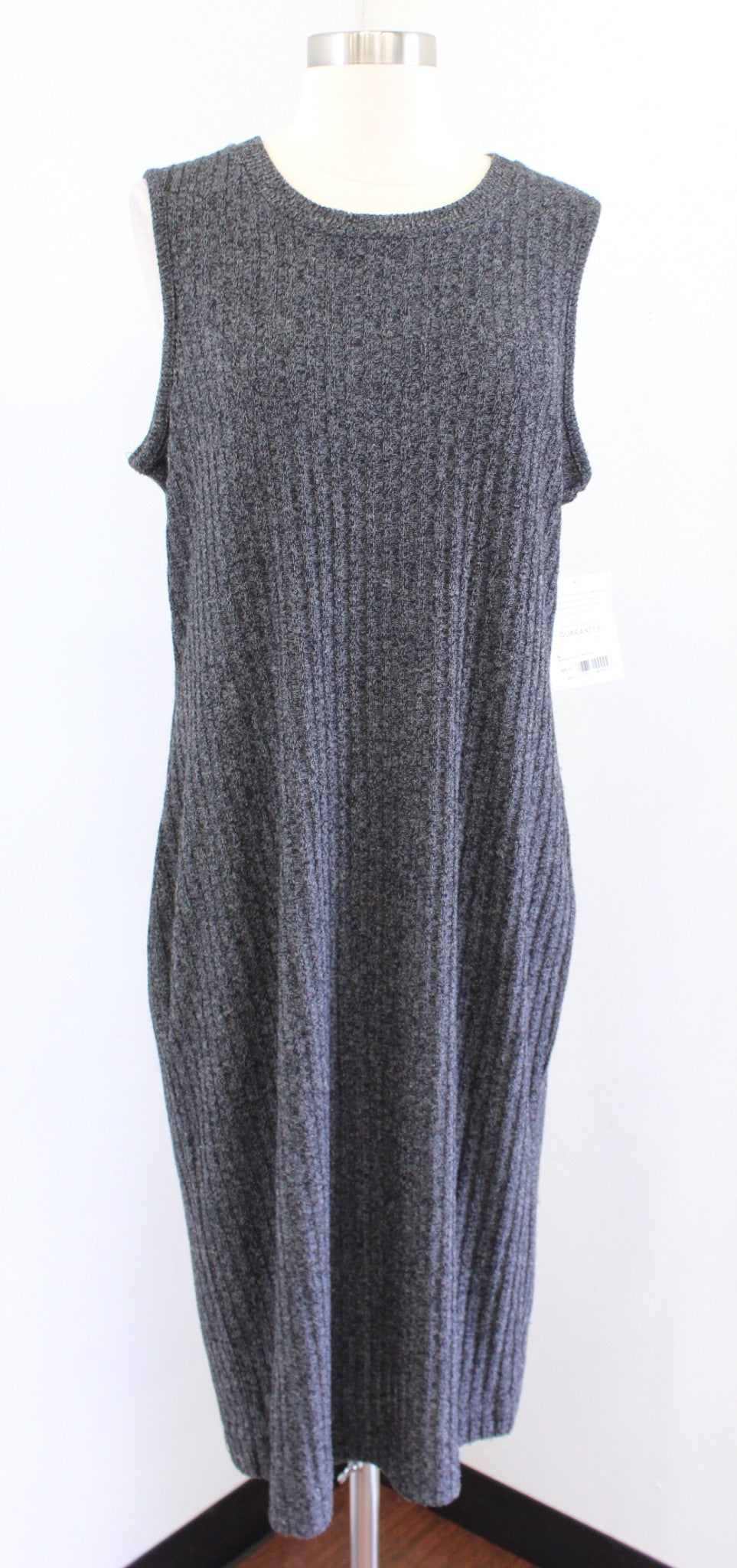 NWT Athleta Rendezvous Charcoal Gray Ribbed Knit Dress Size L Sleeveless