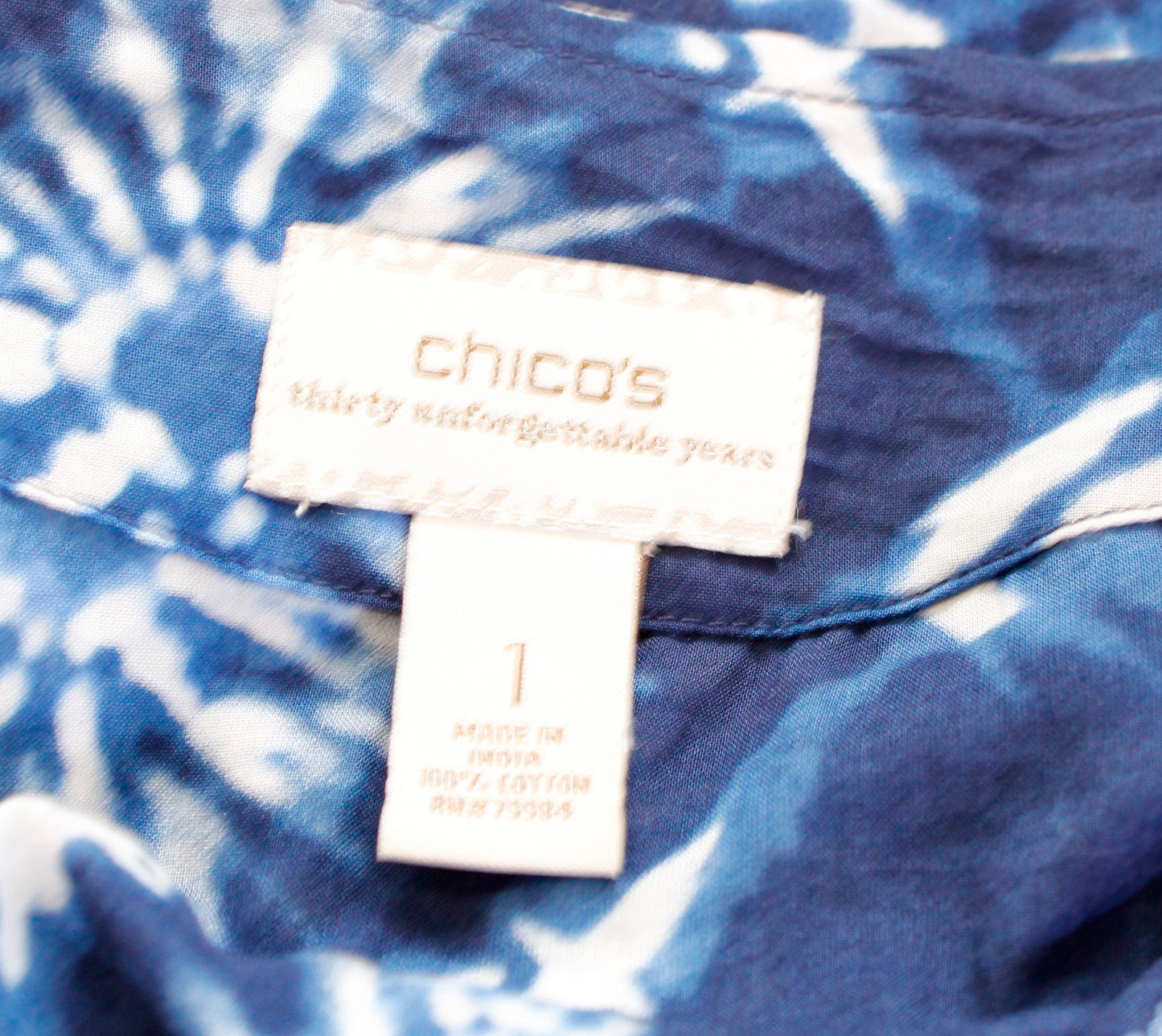 Chicos Blue White Tie Dye Printed Beaded Embellished Tunic Top Blouse Size 1