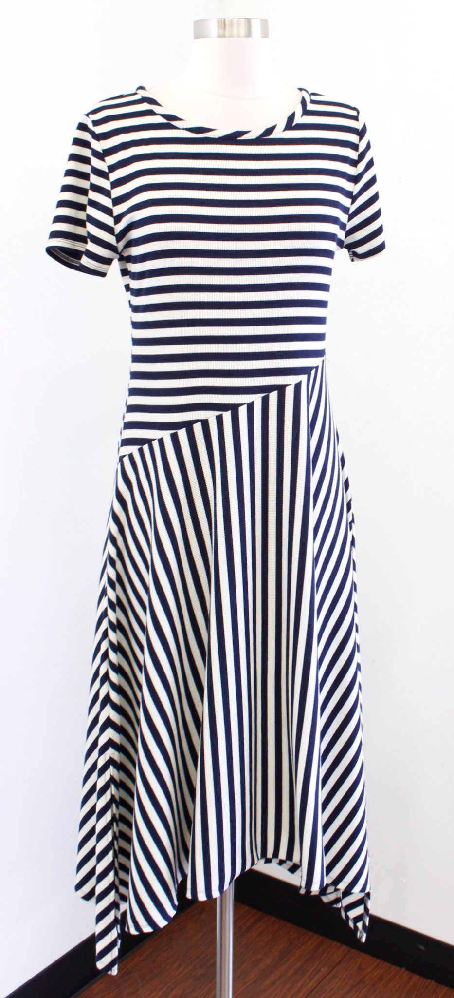 Soft Surroundings Marina Navy Blue Ribbed Striped Asymmetrical Hem Dress Size S