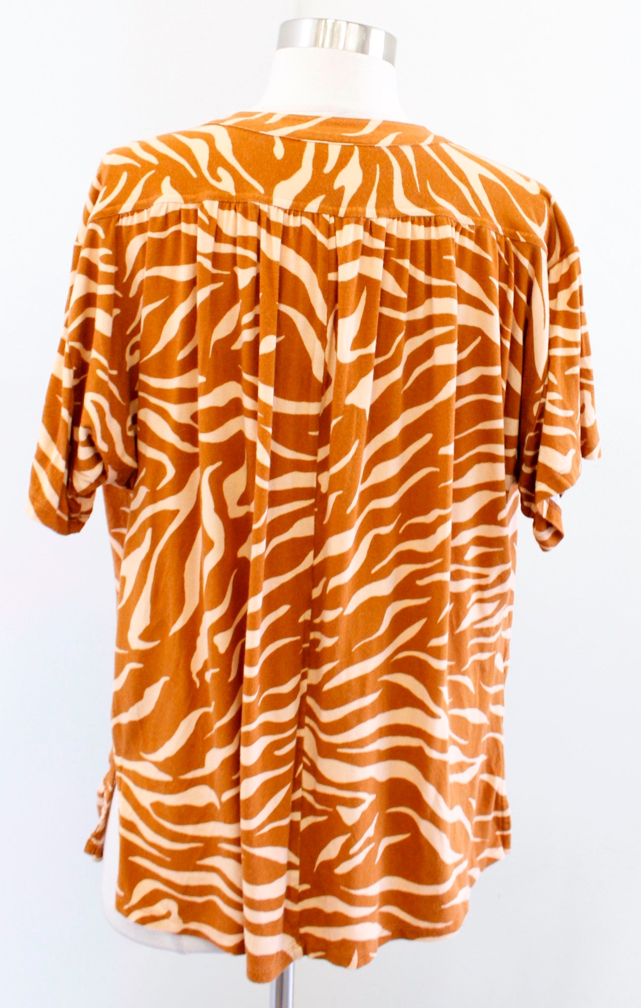 Maeve Anthropologie Windham Zebra Print Short Sleeve Top Blouse Size L Cedar