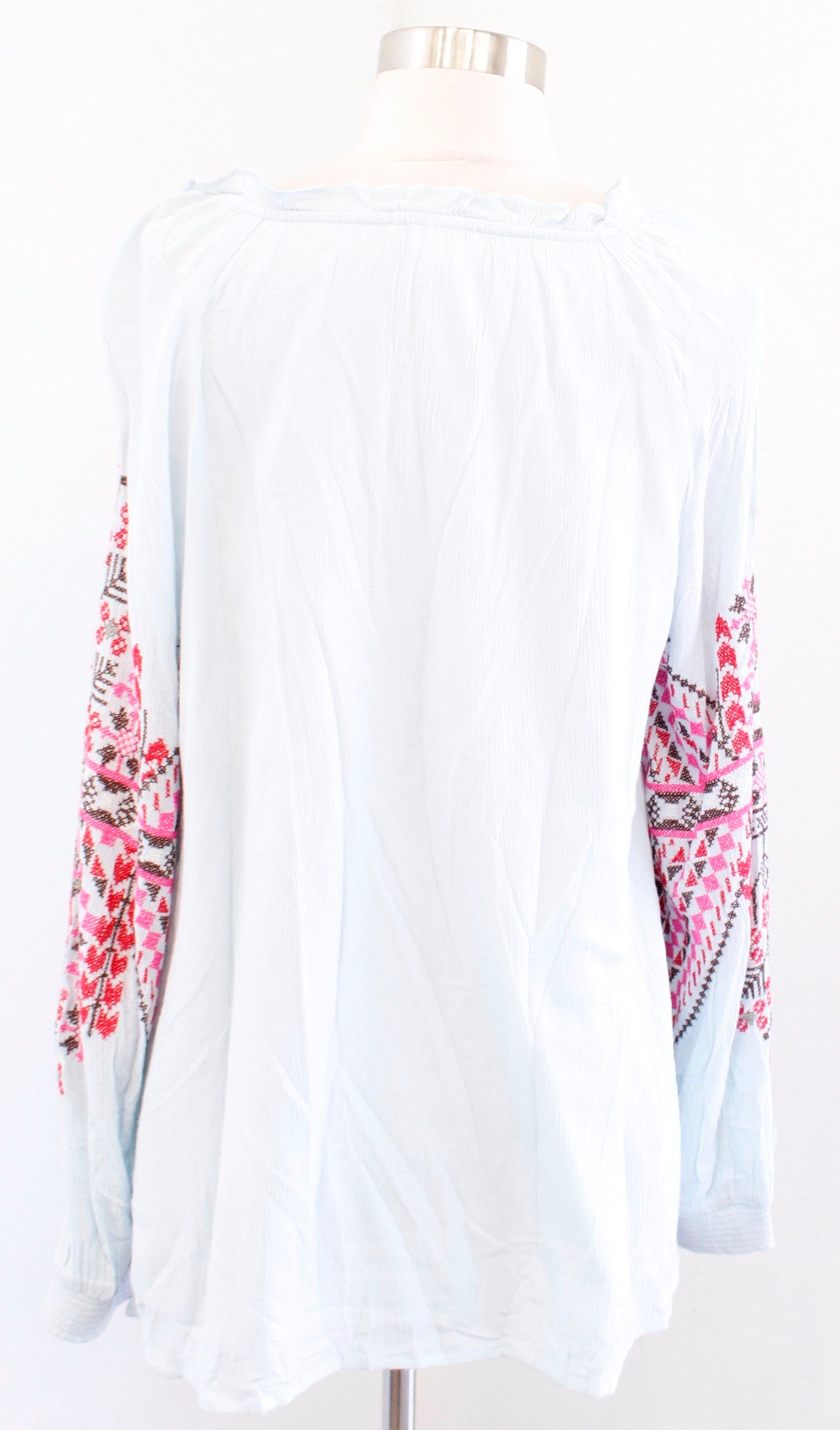 Sundance Catalog Light Blue Geometric Embroidered Tassel Peasant Top Blouse Sz M