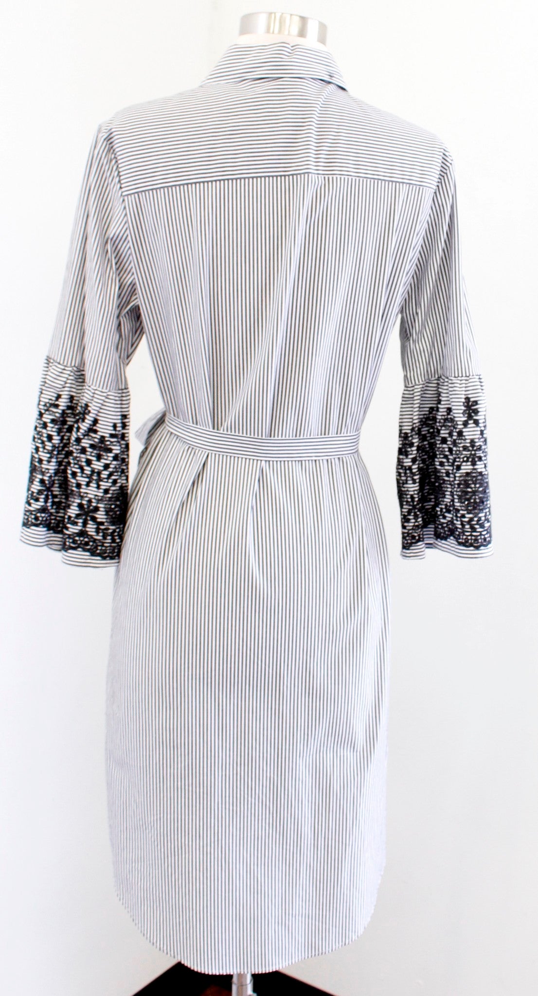 Calvin Klein Gray Striped Floral Embroidered Bell Sleeve Shirt Dress Tie Size 4