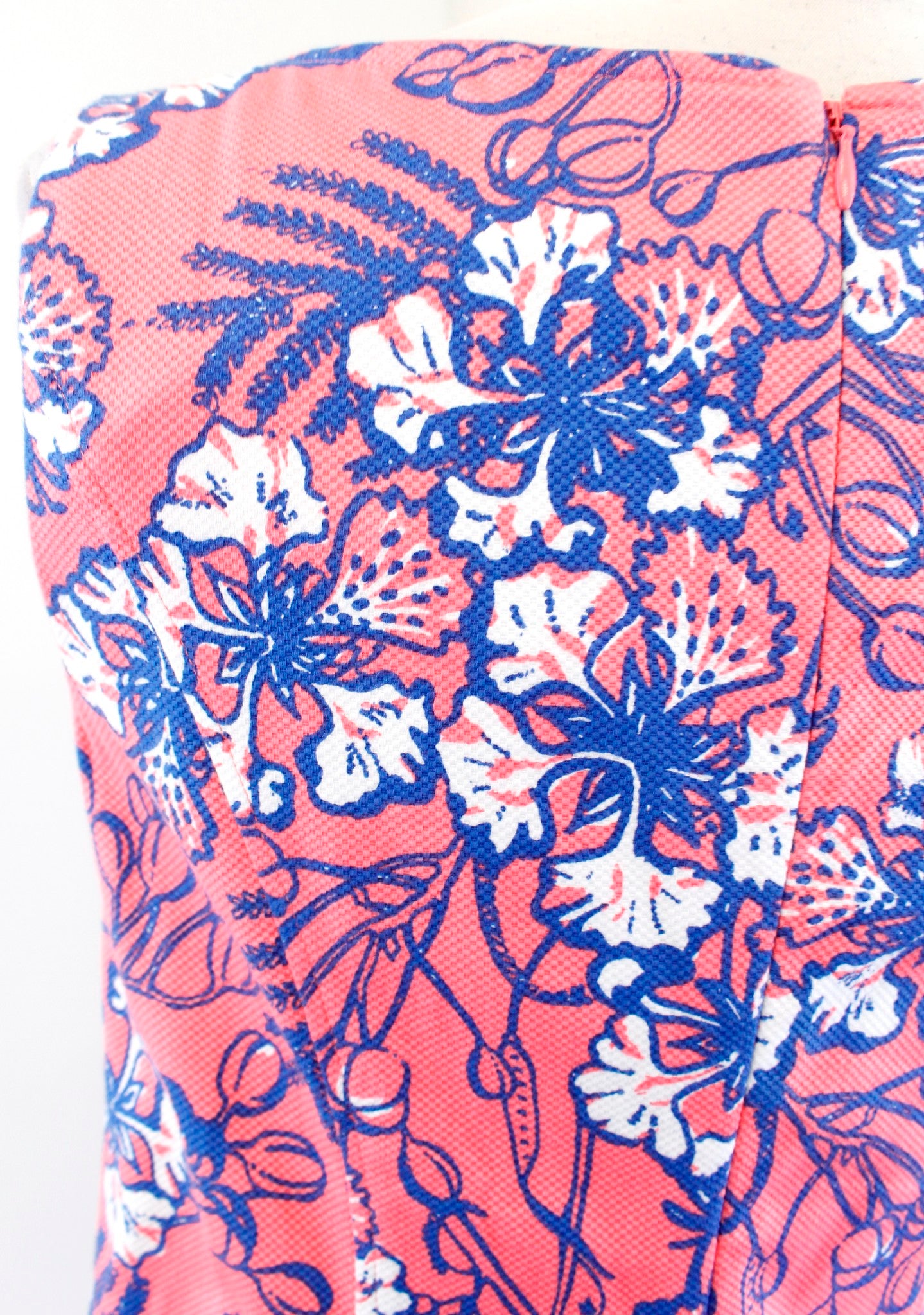 Talbots Coral Pink Blue Hibiscus Tropical Floral Print Shift Dress Size 2 Casual