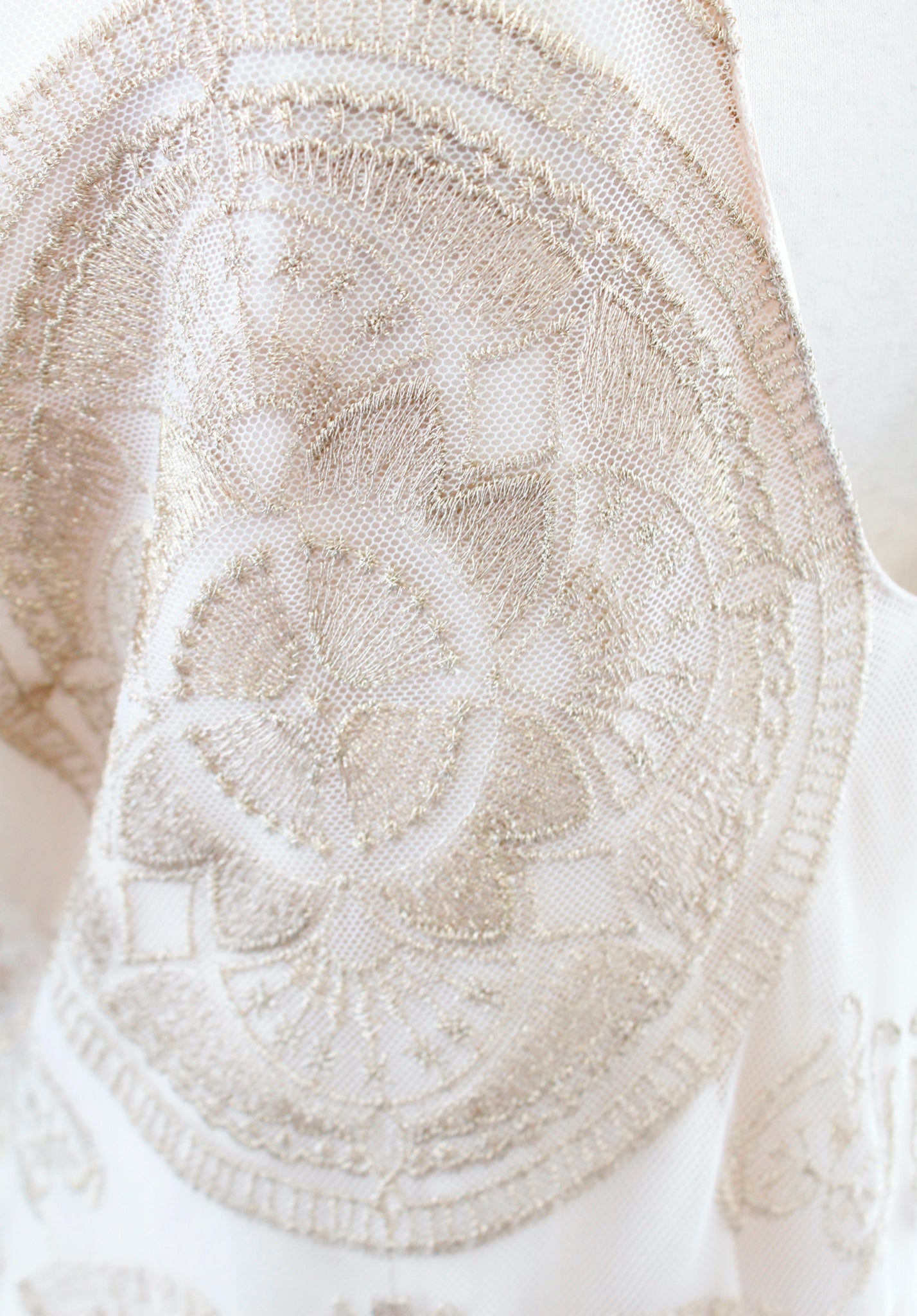 Jens Pirate Booty Ivory Gold Mandala Embroidered Mesh Tunic Dress Size S V Neck