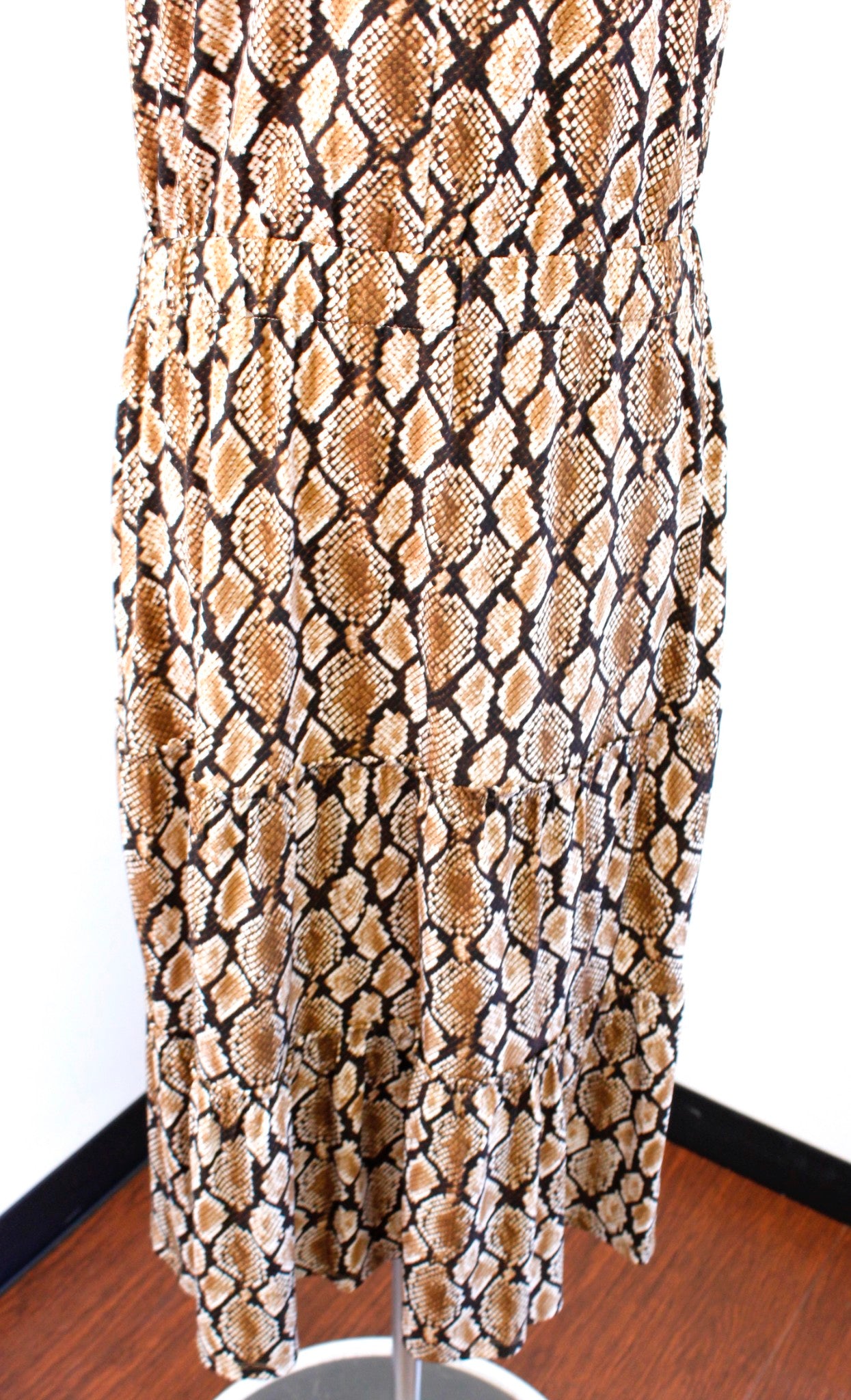 NWT Michael Kors Snakeskin Print Flutter Chain Halter Midi Dress Tiered Size S