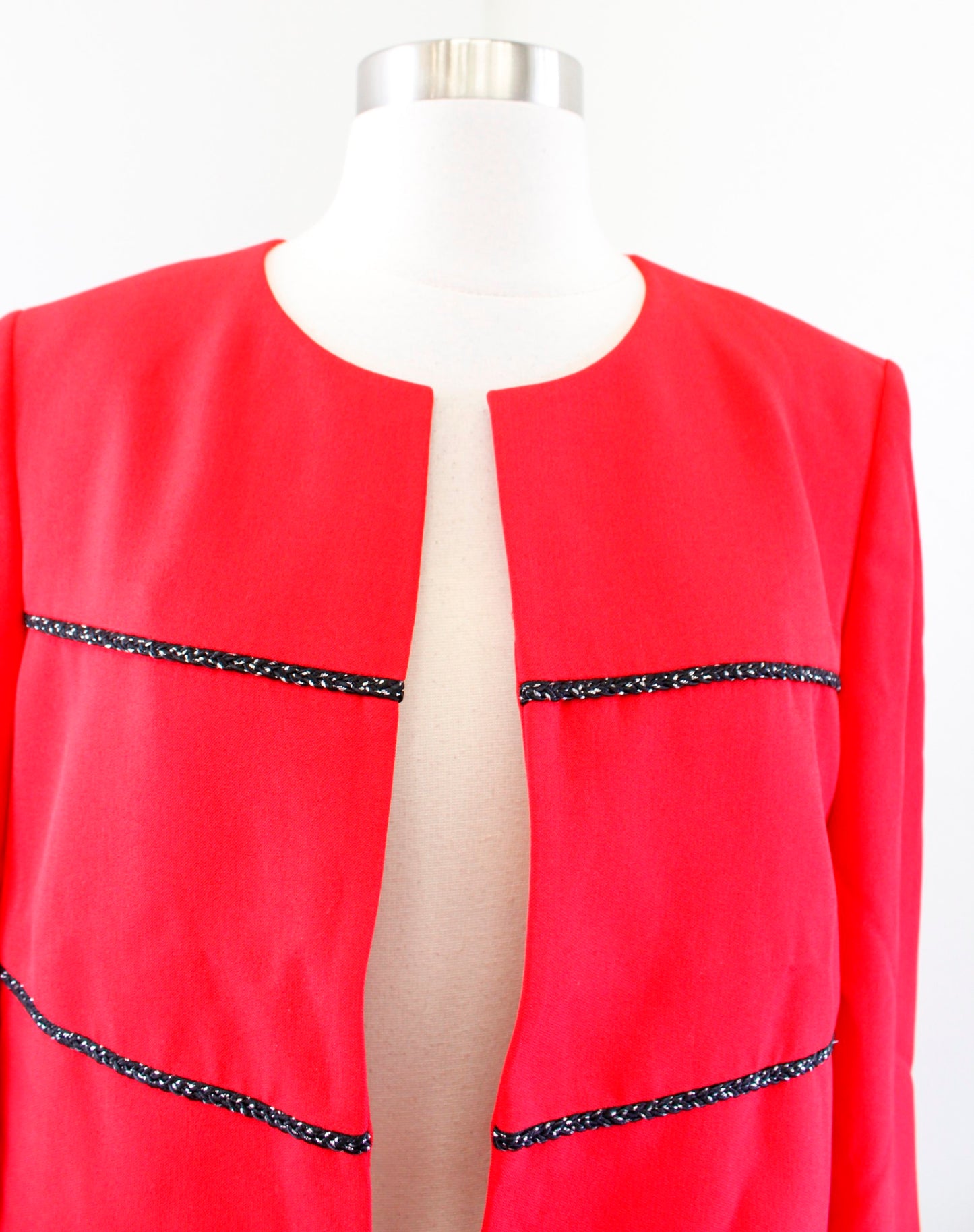 NWT Kasper Red Black Metallic Trimmed Open Collarless Blazer Jacket Size 10