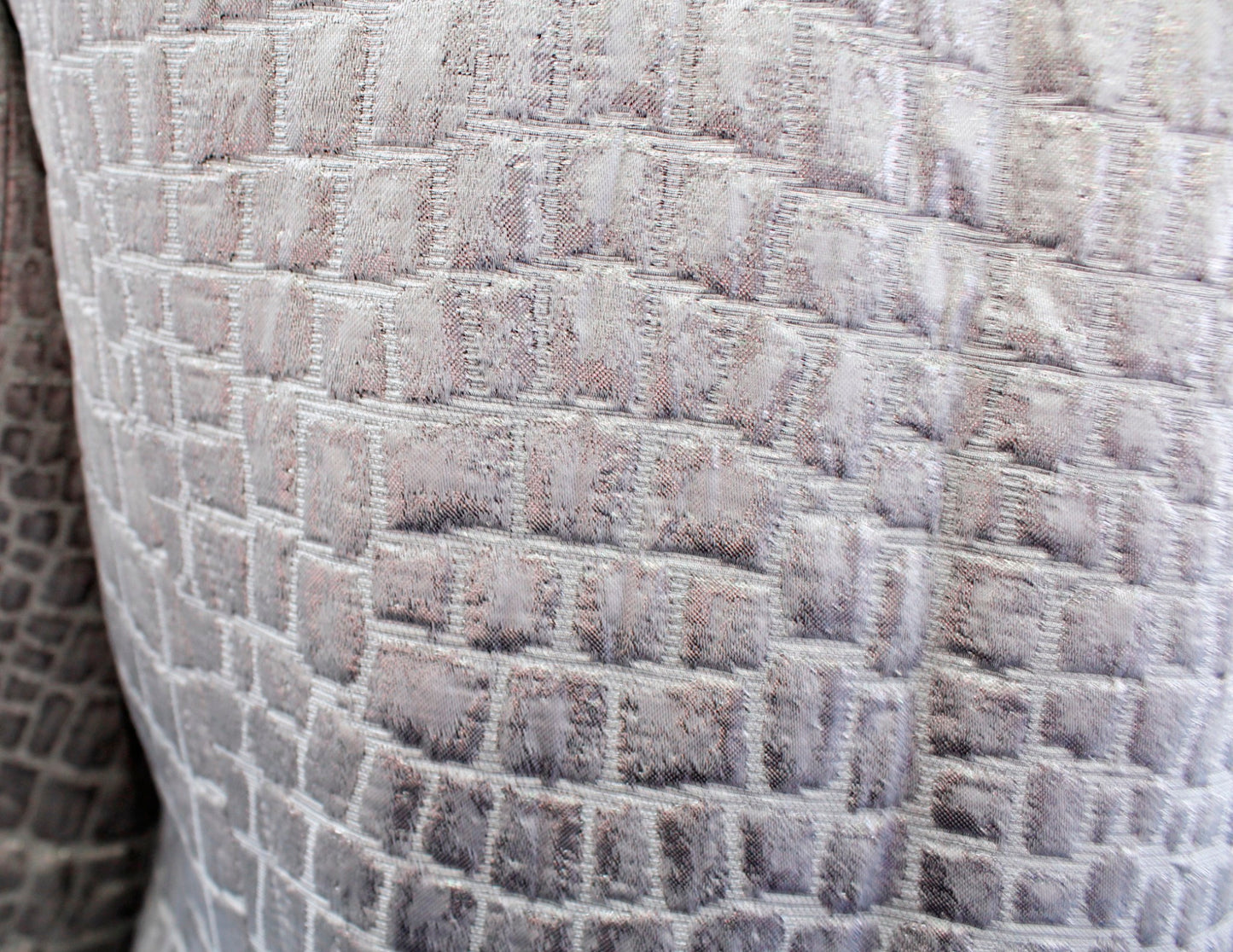 Trina Turk Gray Crocodile Animal Textured Metallic Cropped Jacket Size 6 Wool