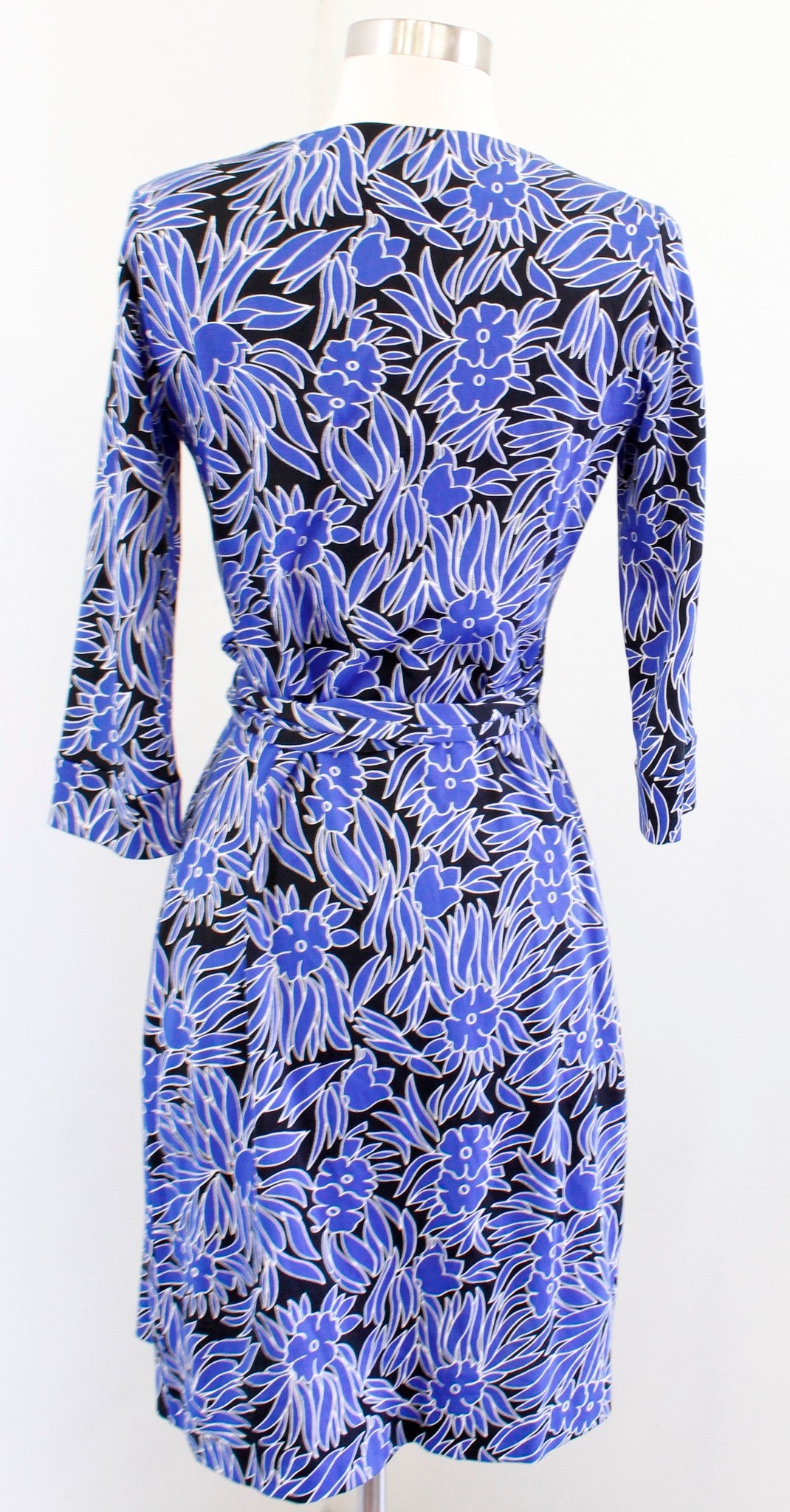 Diane Von Furstenberg New Julian Two Blue Black Floral Print Wrap Dress Size 2