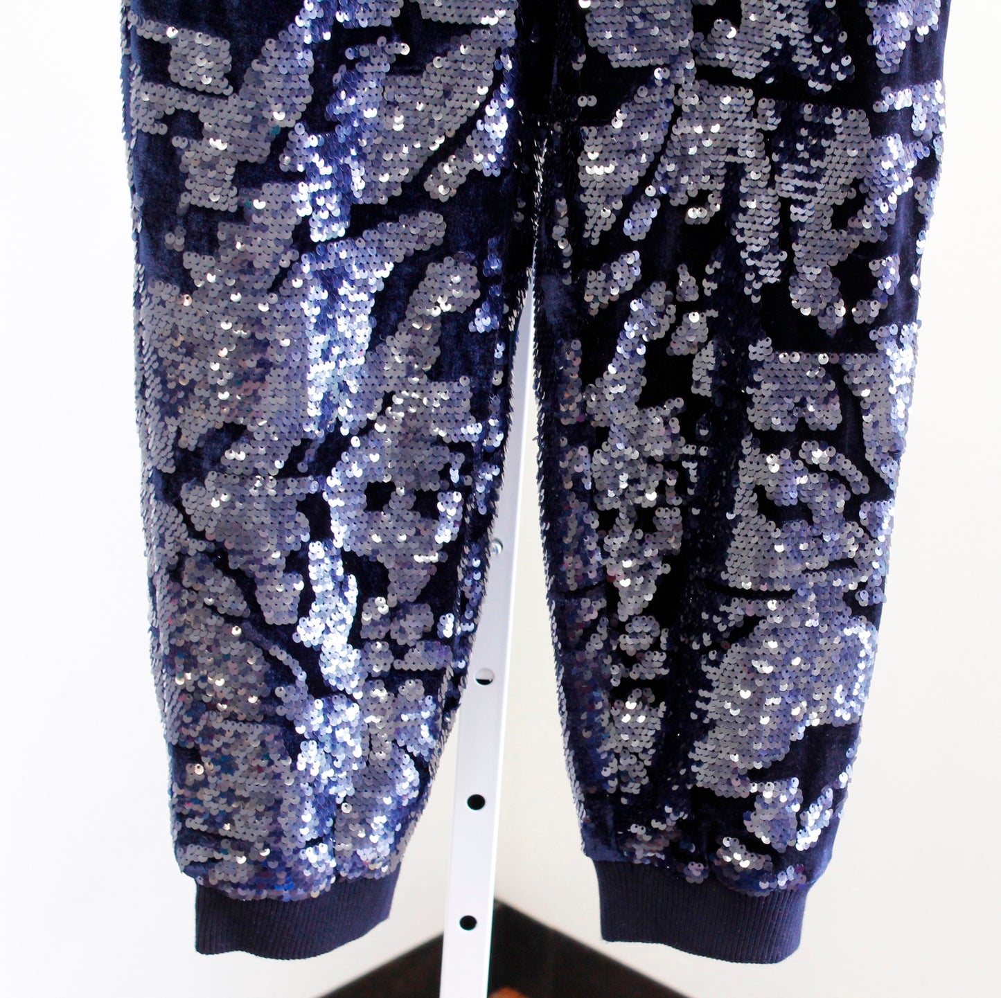 Ett Twa Anthropologie Navy Blue Velvet Sequin Jogger Pants Size PXS XSP