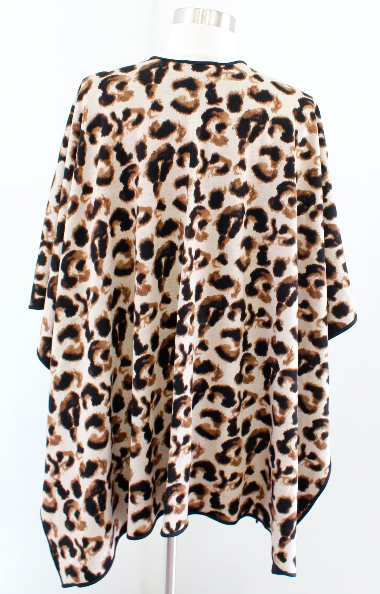 NWT $119 Chicos Cheetah Print Ruana Cardigan Kimono Size S / M Brown Black