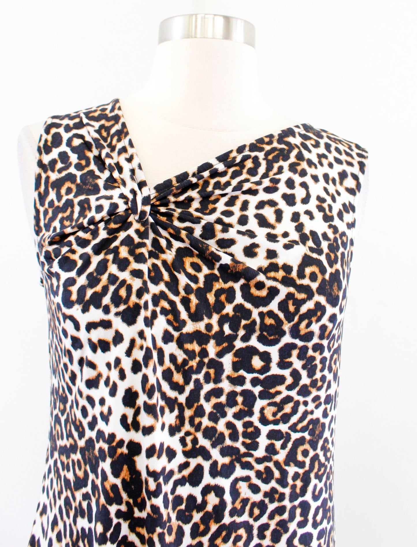 Chicos Leopard Print Twist Asymmetrical Neckline Shift Dress Size 0 Sleeveless