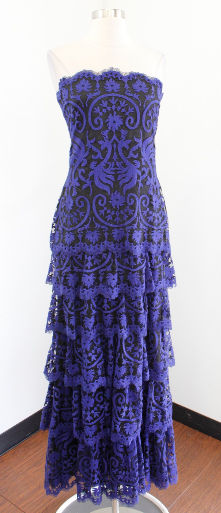 Tadashi Shoji Black Blue Embroidered Lace Ruffle Tiered Formal Gown Dress Size 2