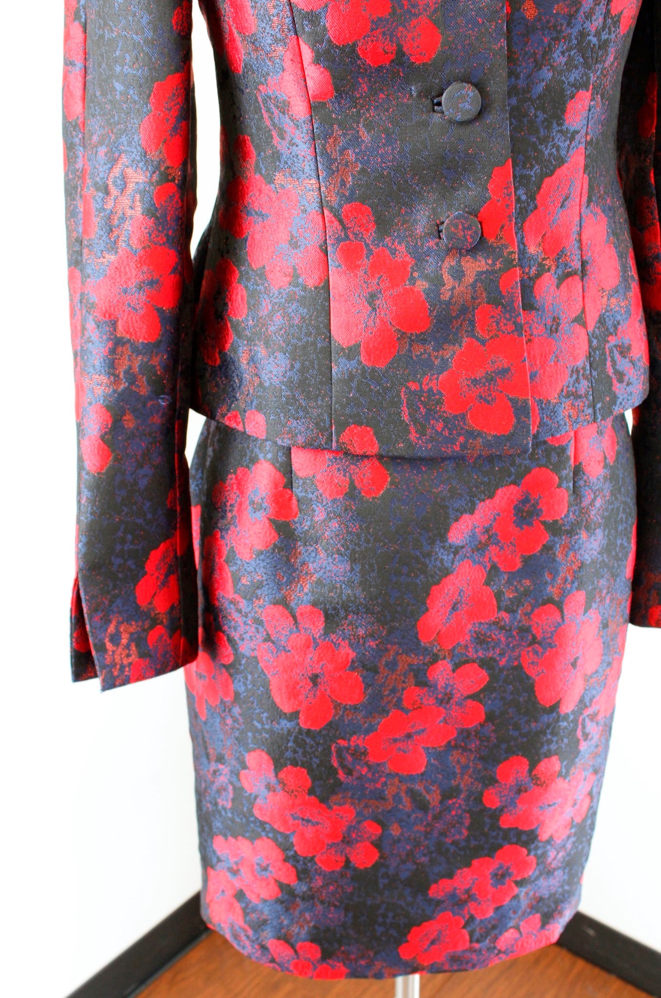 Doncaster Black Blue Red Floral Print Blazer & Skirt Suit Set Size 2 Career