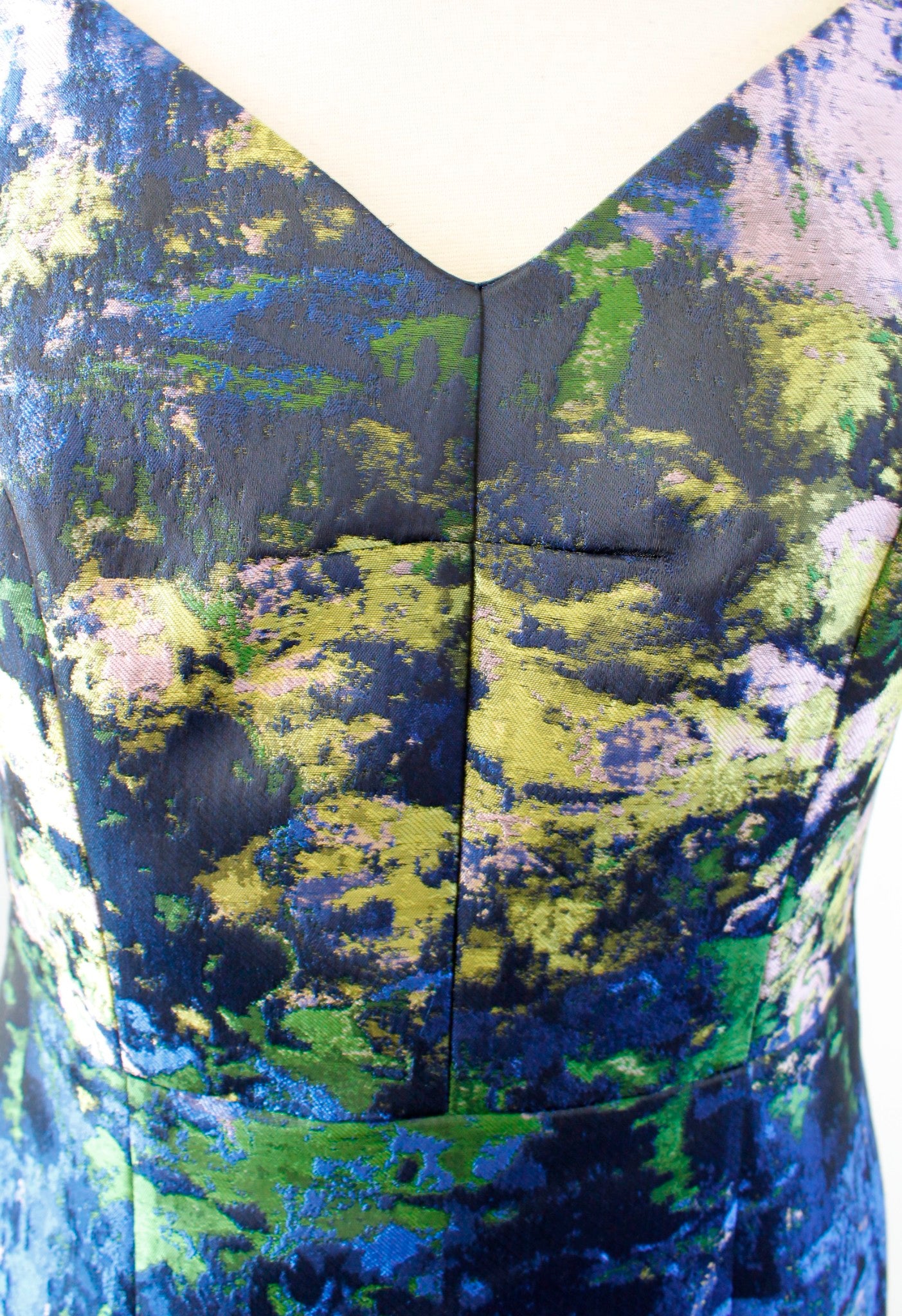Maggy London Blue Brocade Cold Shoulder Sheath Dress Watercolor Art to Wear Sz 6