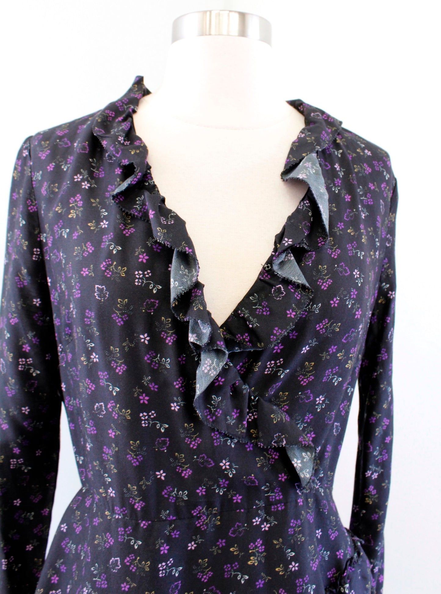 J McLaughlin Sonny Black Purple Floral Print Ruffle Faux Wrap Dress Size 2 Silk